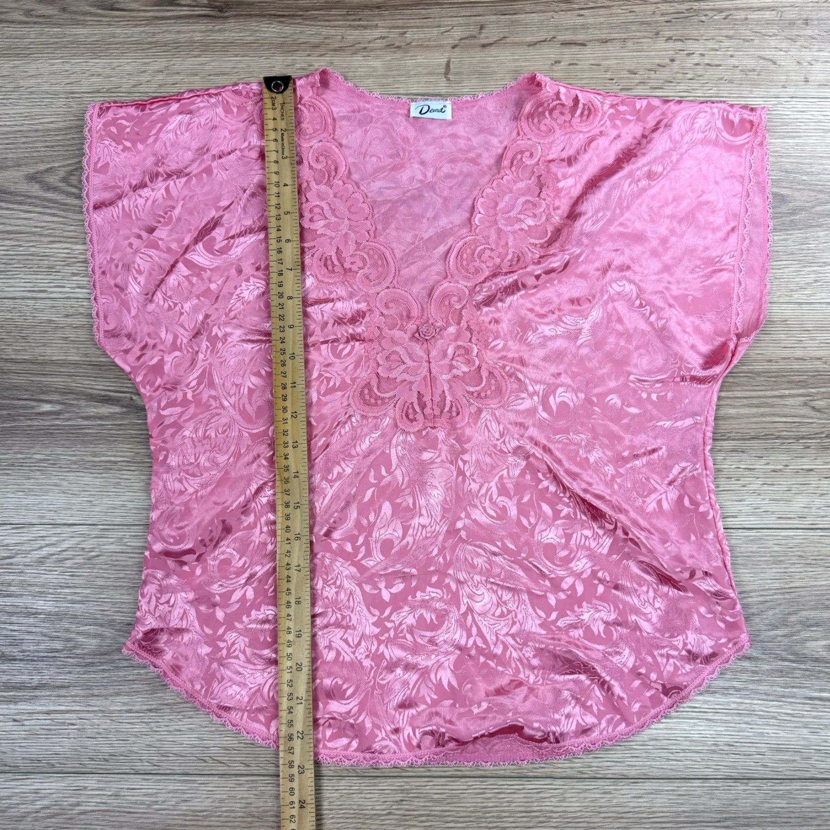Vintage VINTAGE Deena 90s Pink Satin Pajama Top & Shorts Set Womens Sz S - Lingerie Sleepwear Pajamas Size S / US 4 / IT 40 - 5 Thumbnail