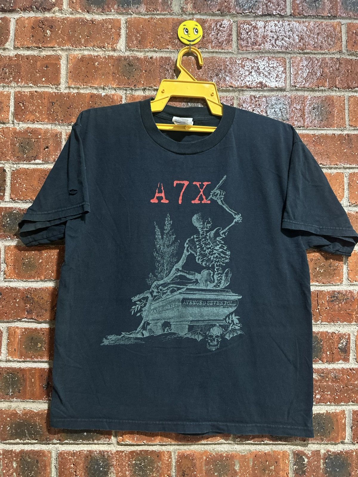 Band Tees Vintage Avenged SevenFoll Faded Grunge Tee Size US M / EU 48-50 / 2 - 1 Thumbnail