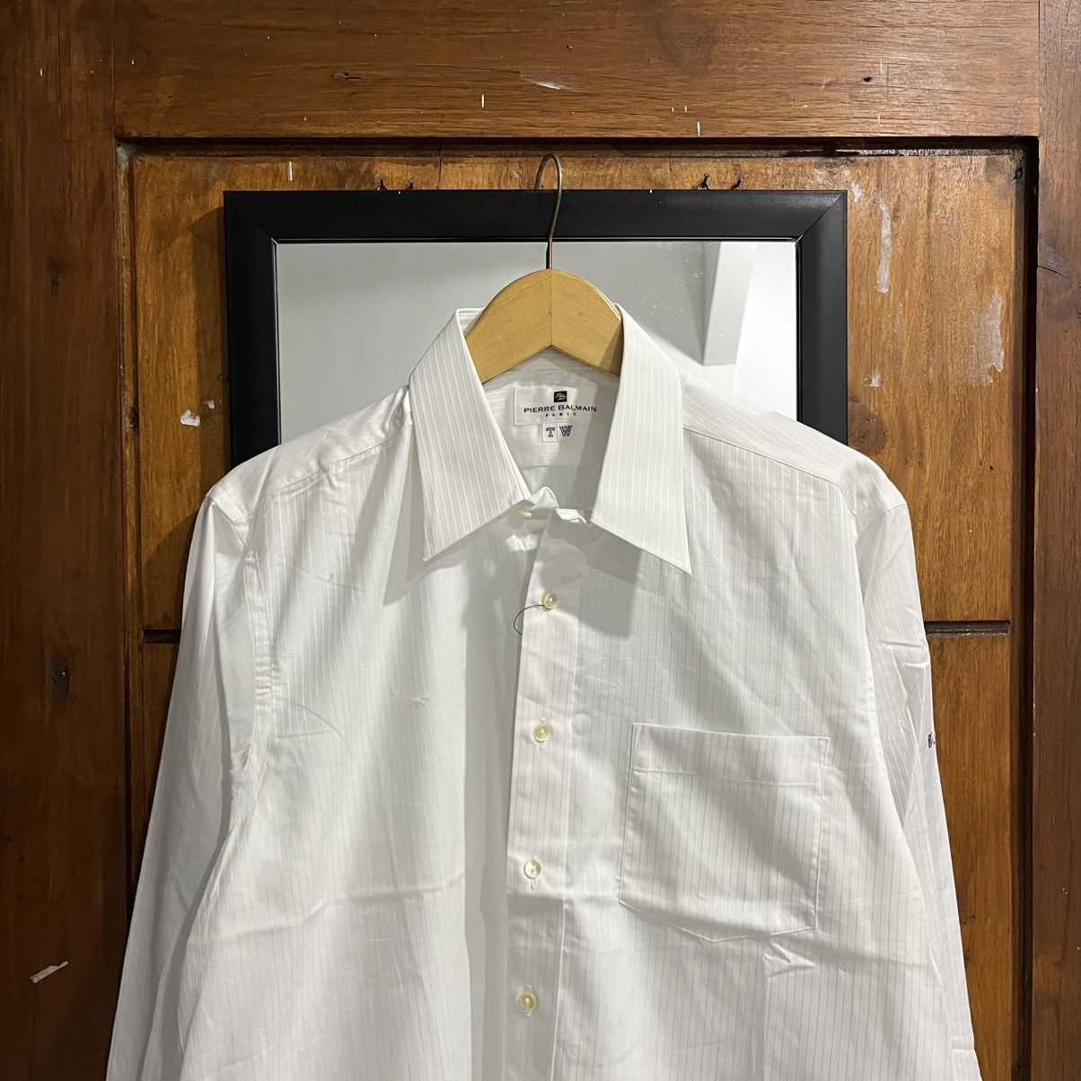 Pierre Balmain Pierre Balmain - White Minimalist Formal Shirt Size US L / EU 52-54 / 3 - 2 Thumbnail