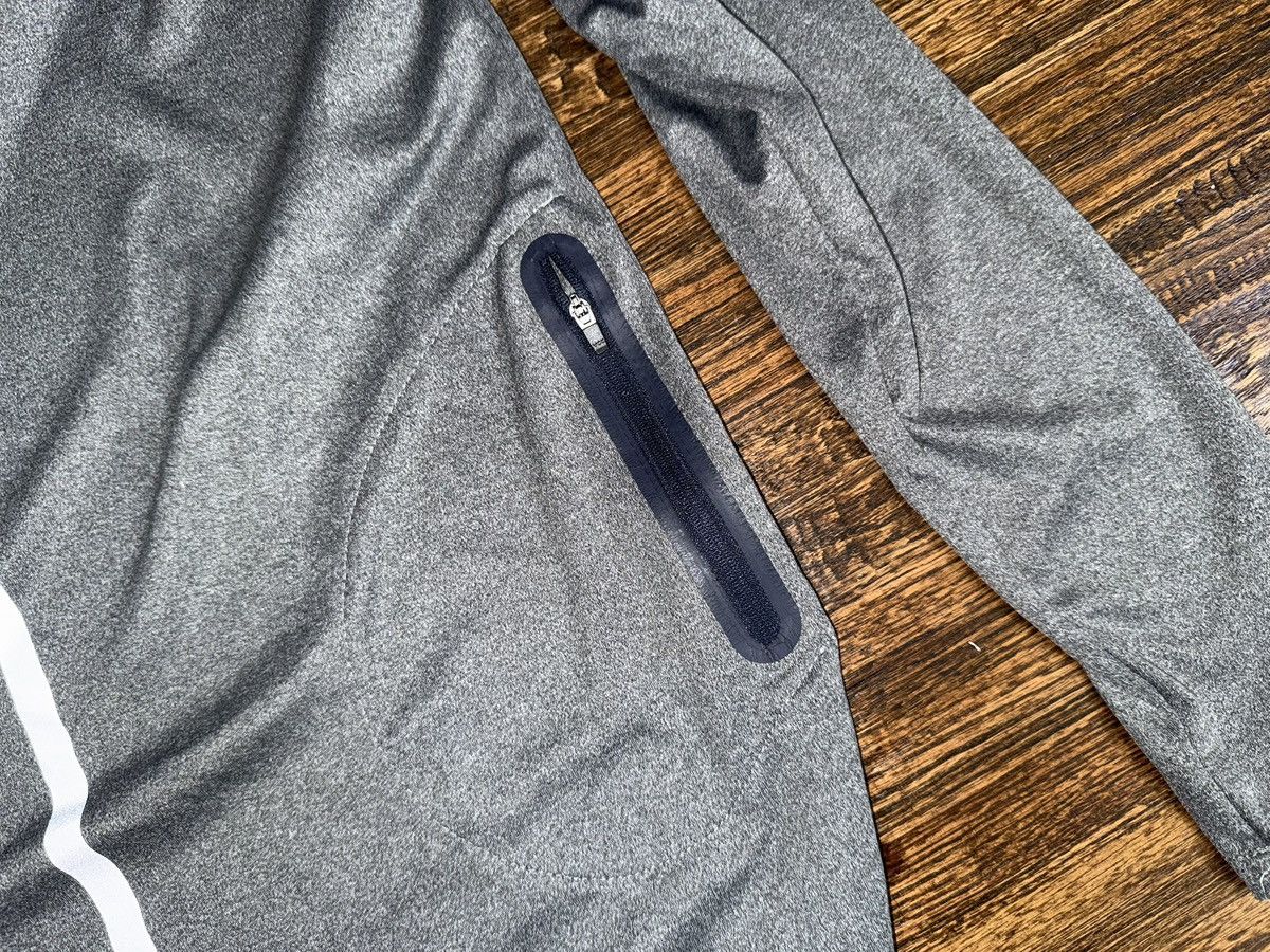NFL Dallas Cowboys 1/4 Zip Raglan Slim Activewear Grey Sz L Size US L / EU 52-54 / 3 - 5 Thumbnail