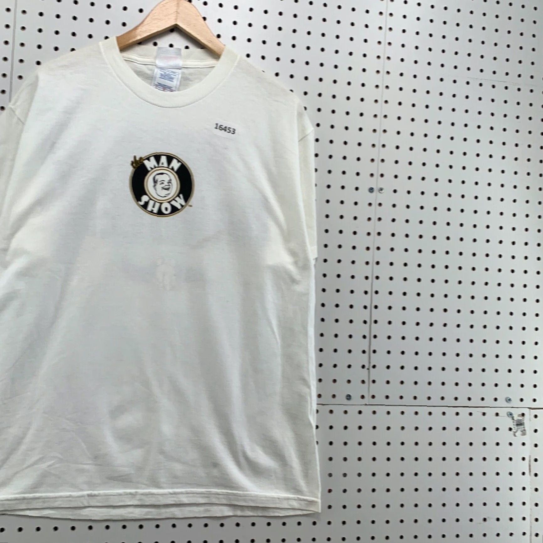 Vintage VINTAGE Man Show Shirt Adult Large Beer Handler Graphic White Short Sleeve TEE Mens Large White Beer Theme 90s Dreamin Motion Size US L / EU 52-54 / 3 - 4 Thumbnail