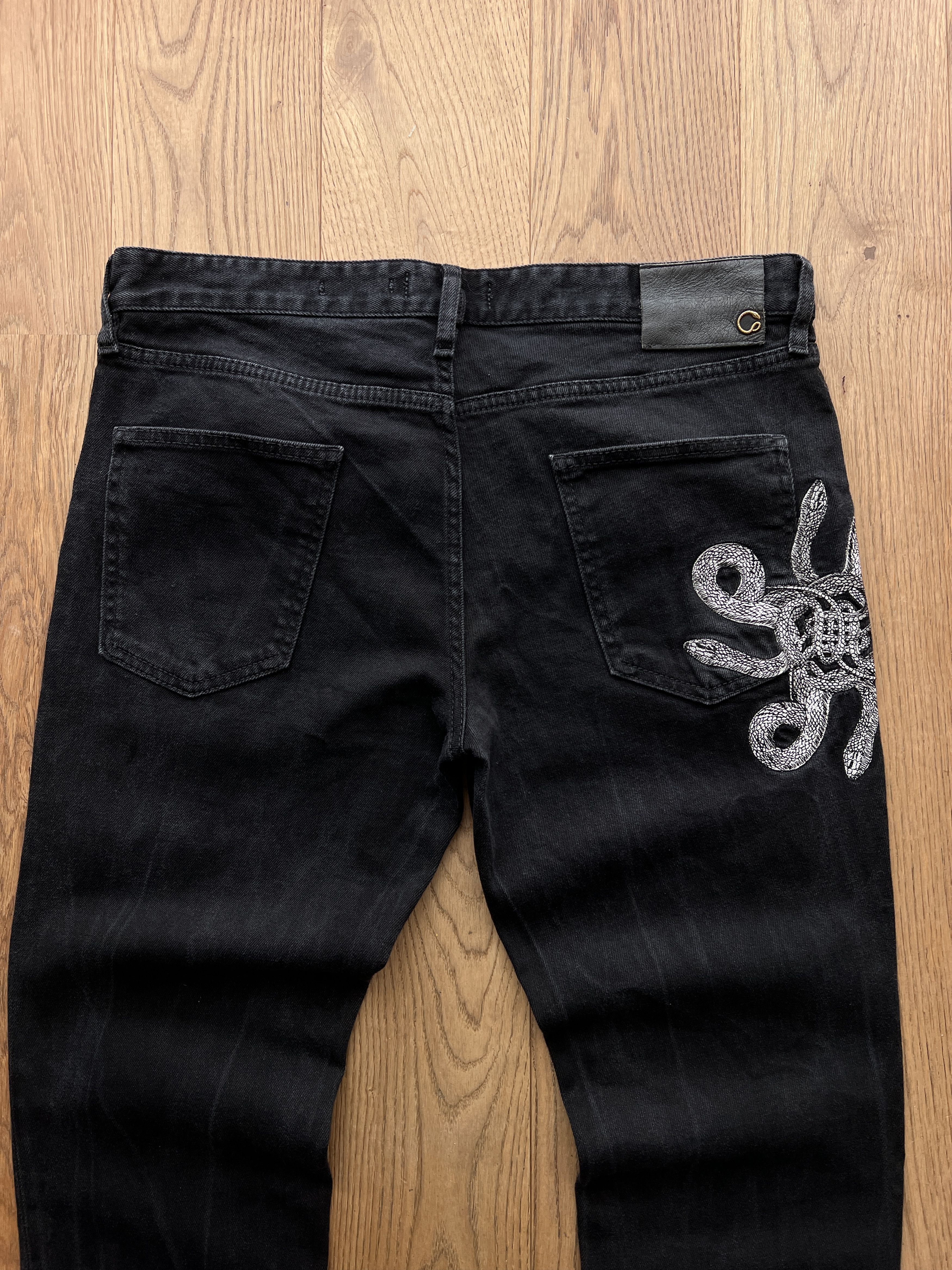 Just Cavalli Just Cavalli embroidery snake black denim jeans stretch rare Size US 33 - 7 Thumbnail