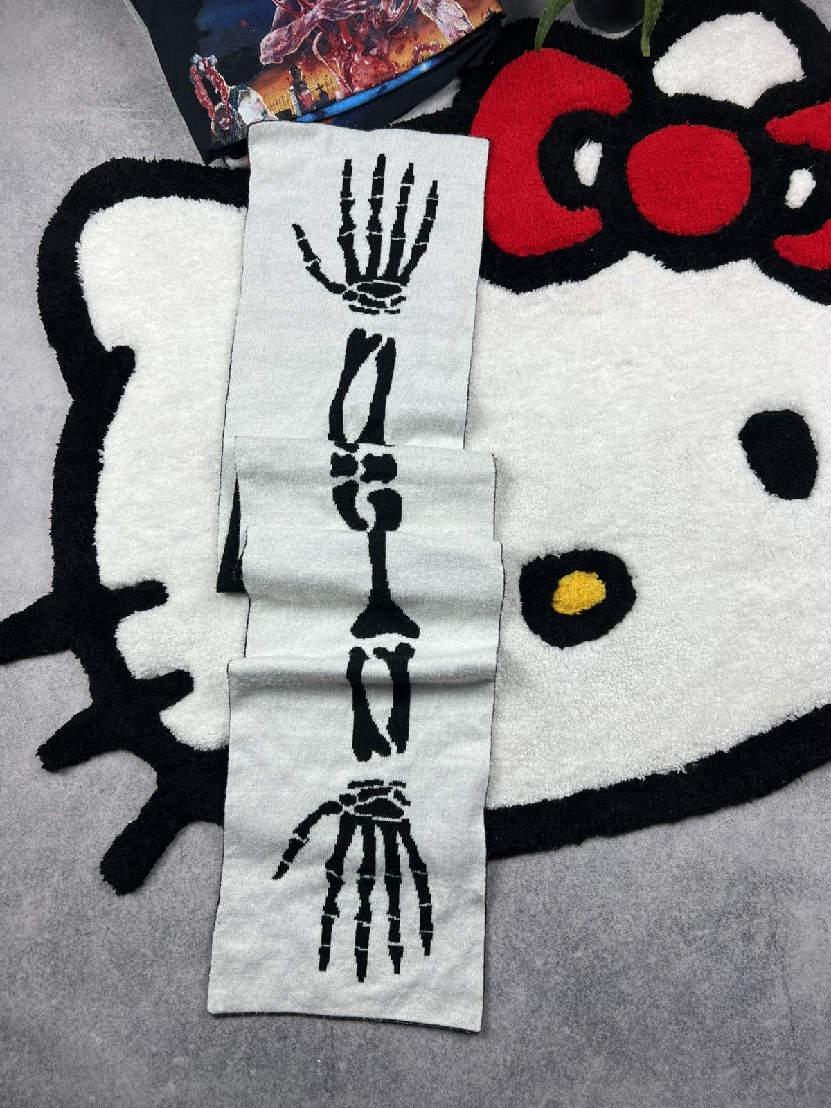Hysteric Glamour Y2K Rhinestones Skulls Skeleton Faded Grunge Scarf Size ONE SIZE - 2 Thumbnail