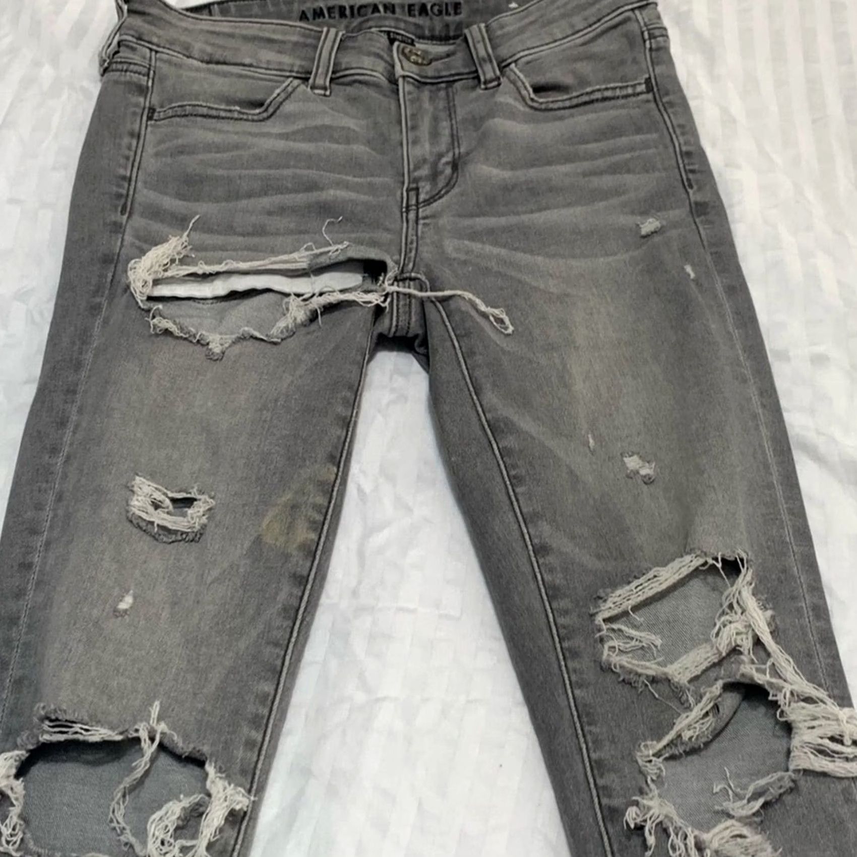 American Eagle Outfitters WOMENS AMERICAN EAGLE NEXT LEVEL STRETCH DISTRESSED BLACK JEANS SIZE 2 NICE Size 26" / US 2 / IT 38 - 3 Thumbnail