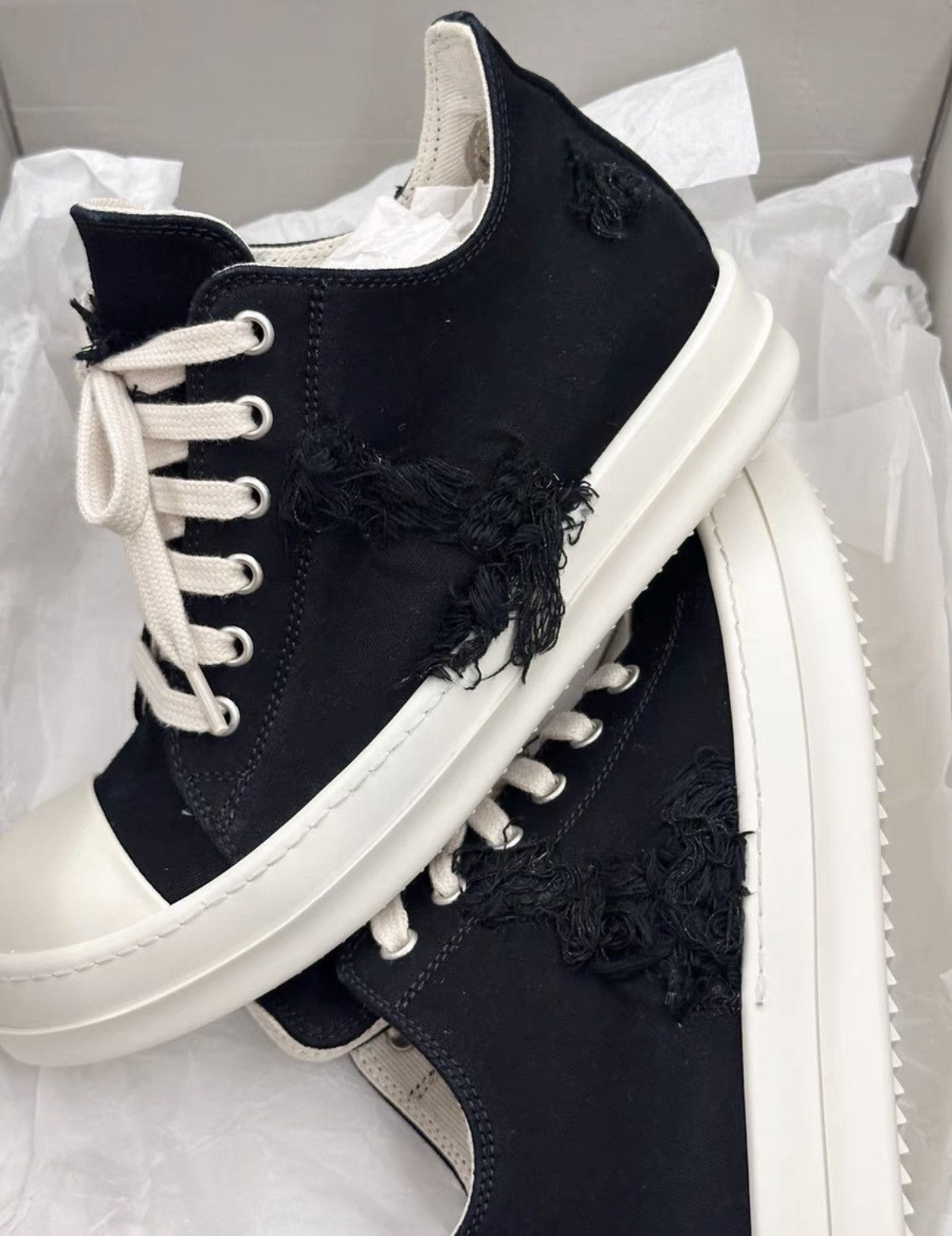 Rick Owens Rick Owens DRKSHDW black and white low-top distressed Size US 6 / IT 36 - 2 Thumbnail