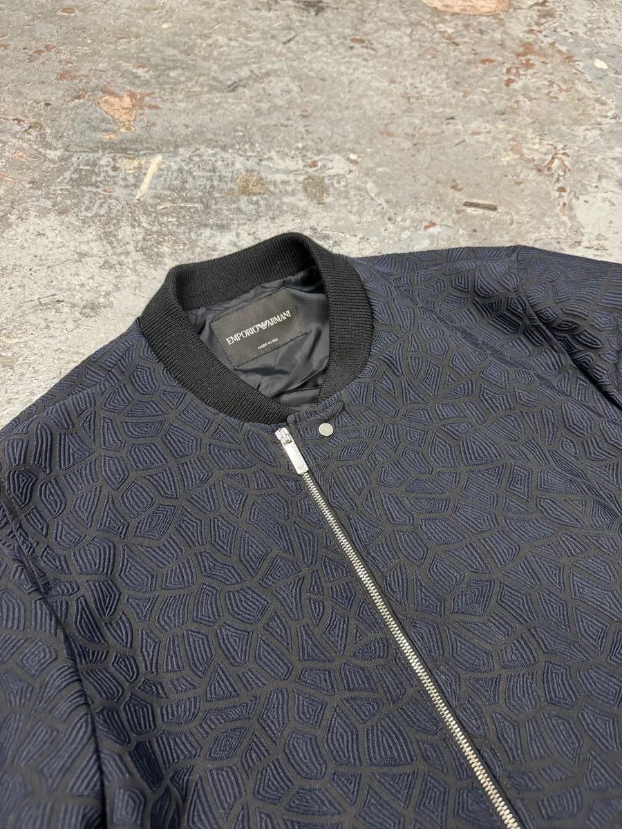 Emporio Armani FW2018 Emporio Armani Asymmetrical Navy Light Shadow Jacket Size US L / EU 52-54 / 3 - 10 Thumbnail