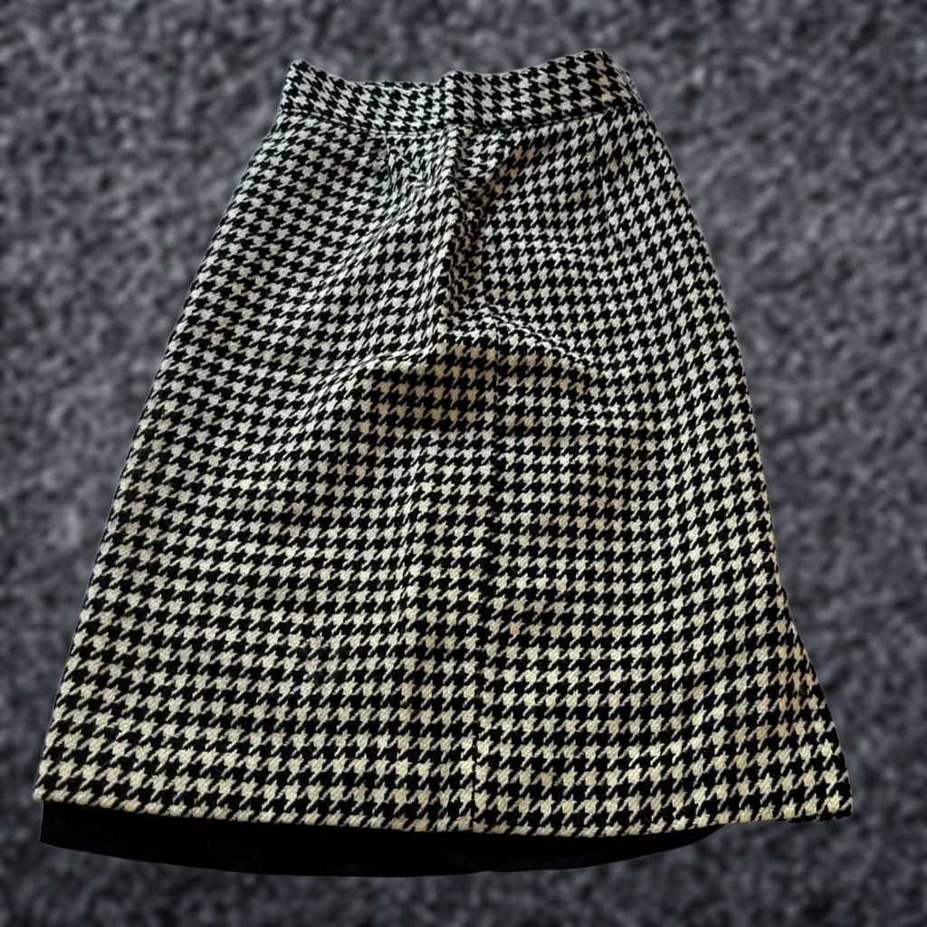 Jones New York Jones New York Womens Houndstooth Wool Pencil Skirt Size 6 Black White Career Size 28" / US 6 / IT 42 - 1 Thumbnail