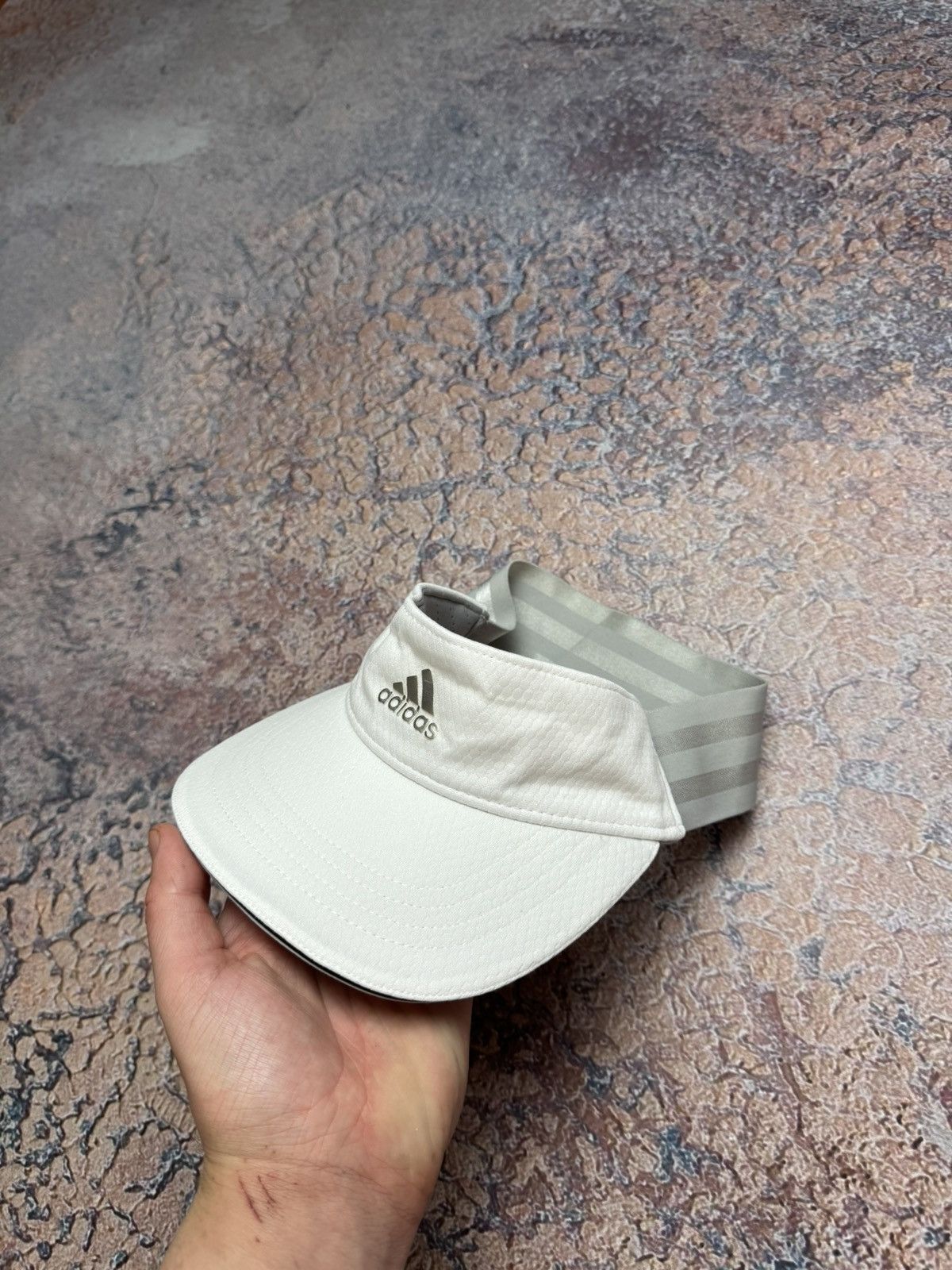 Adidas Adidas Flexfit 110 Sports Visor OSFA Cap vintage Size ONE SIZE - 2 Thumbnail