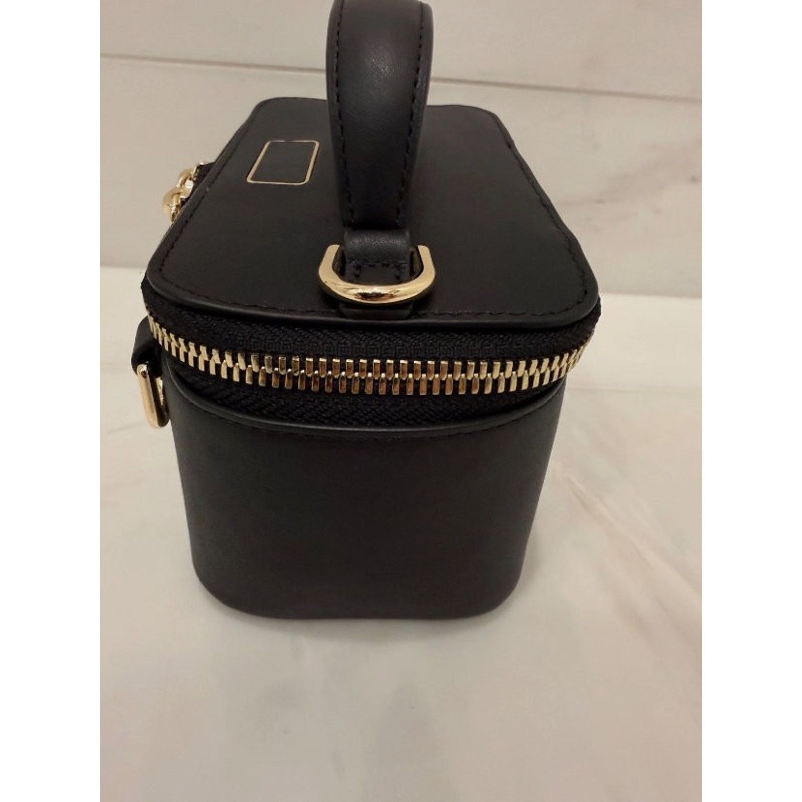 Tumi NWT Tumi Voyageur LEX Leather Train Case Crossbody Bag Size ONE SIZE - 6 Thumbnail