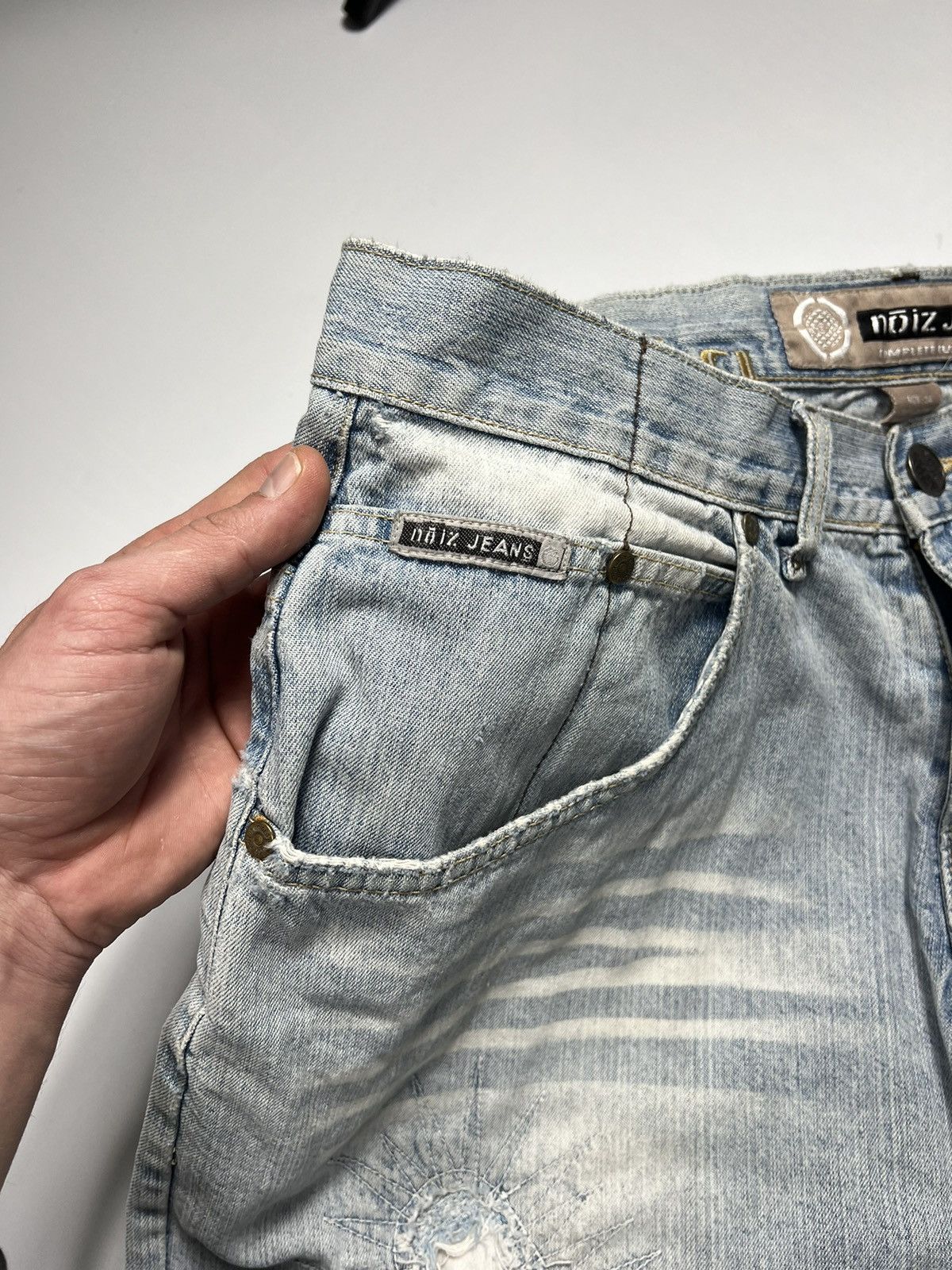 Vintage Vintage Noize Jeans Baggy Distressed Denim Shorts Size US 34 / EU 50 - 9 Thumbnail