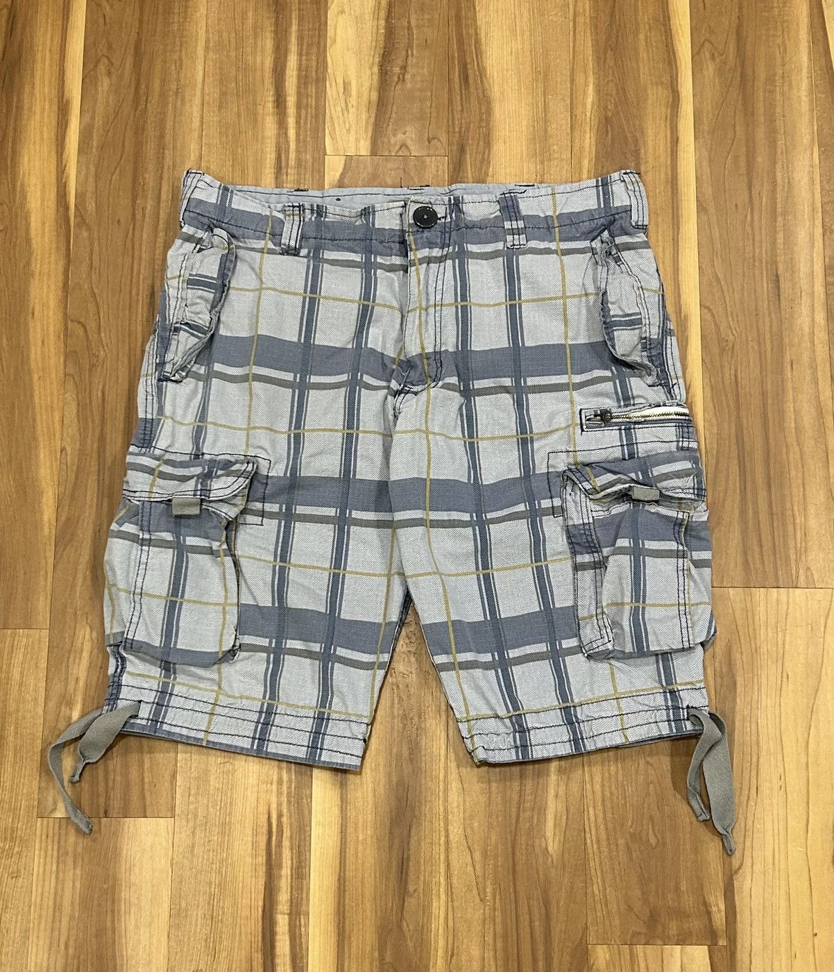 Bullhead Denim Co. Y2K BullHead Baggy Plaid Cargo Shorts Size US 36 / EU 52 - 1 Thumbnail