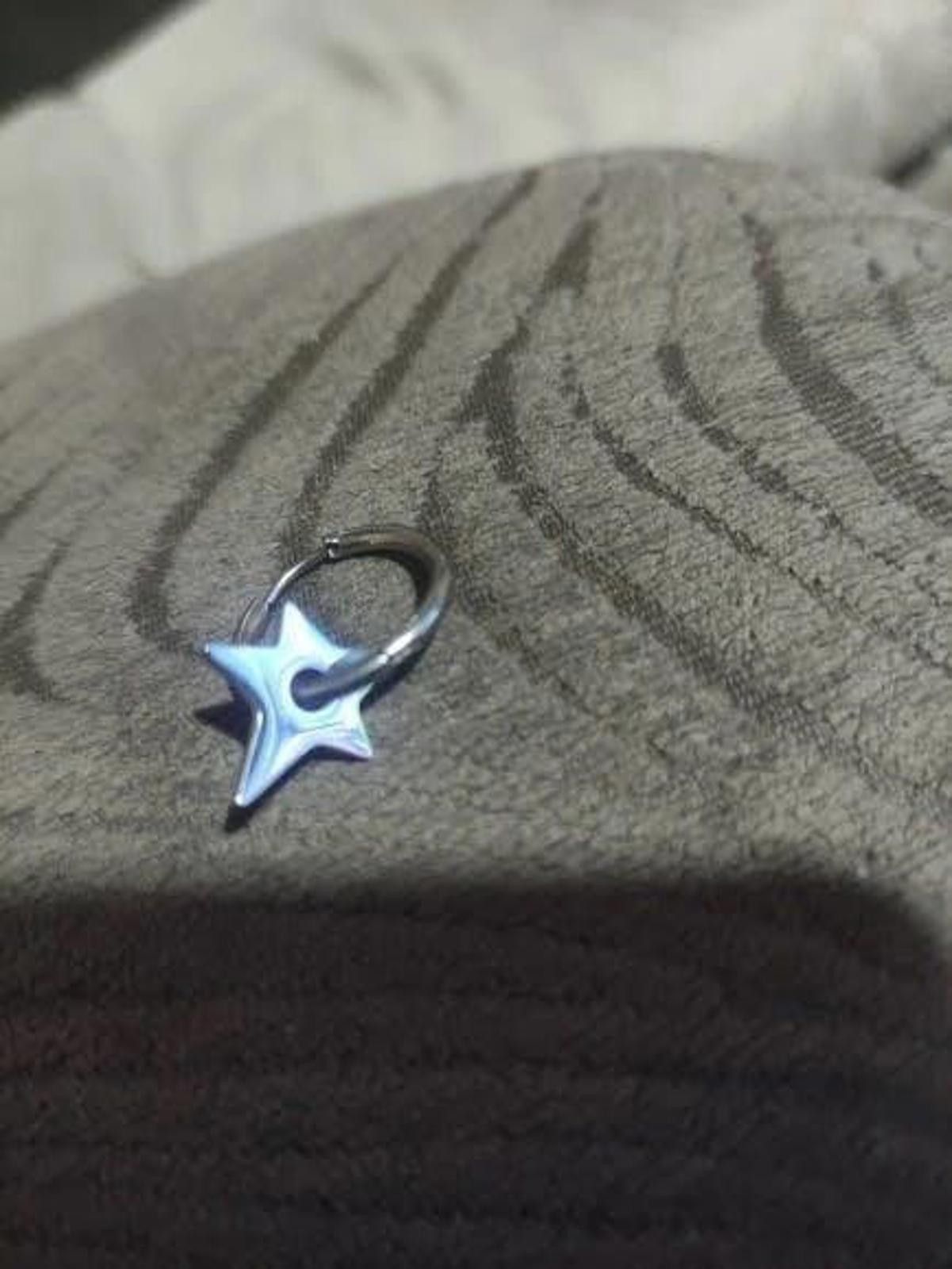 Other Punk Small Star Earrings Size ONE SIZE - 5 Thumbnail