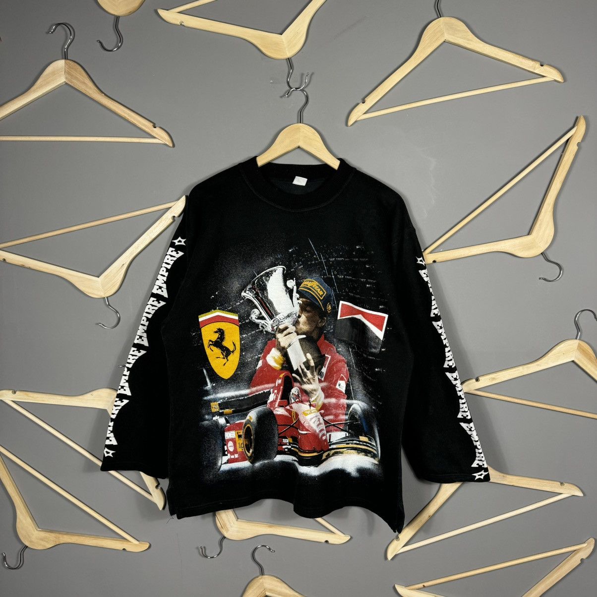 Vintage Vintage 90s Empire Ferrari Schumacher Marlboro Sweatshirt Size US L / EU 52-54 / 3 - 2 Thumbnail