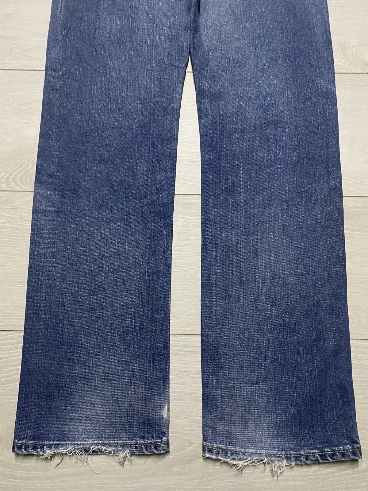 Japanese Brand Vintage Uniqlo S002 Distressed Fade Wash Slim Straight Jeans Size US 30 / EU 46 - 6 Thumbnail
