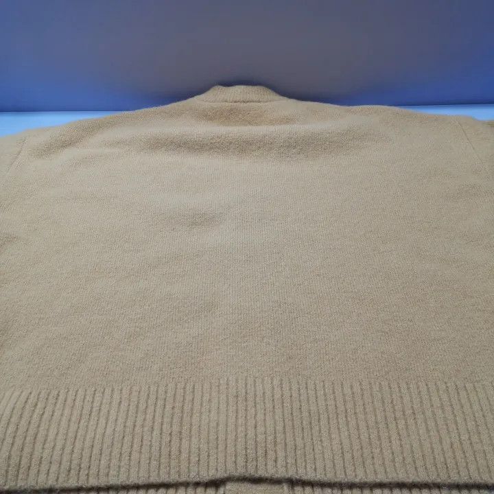 AMI AMIPARIS V-Neck Heart Cardigan Sweater -2507 Size US M / EU 48-50 / 2 - 8 Thumbnail