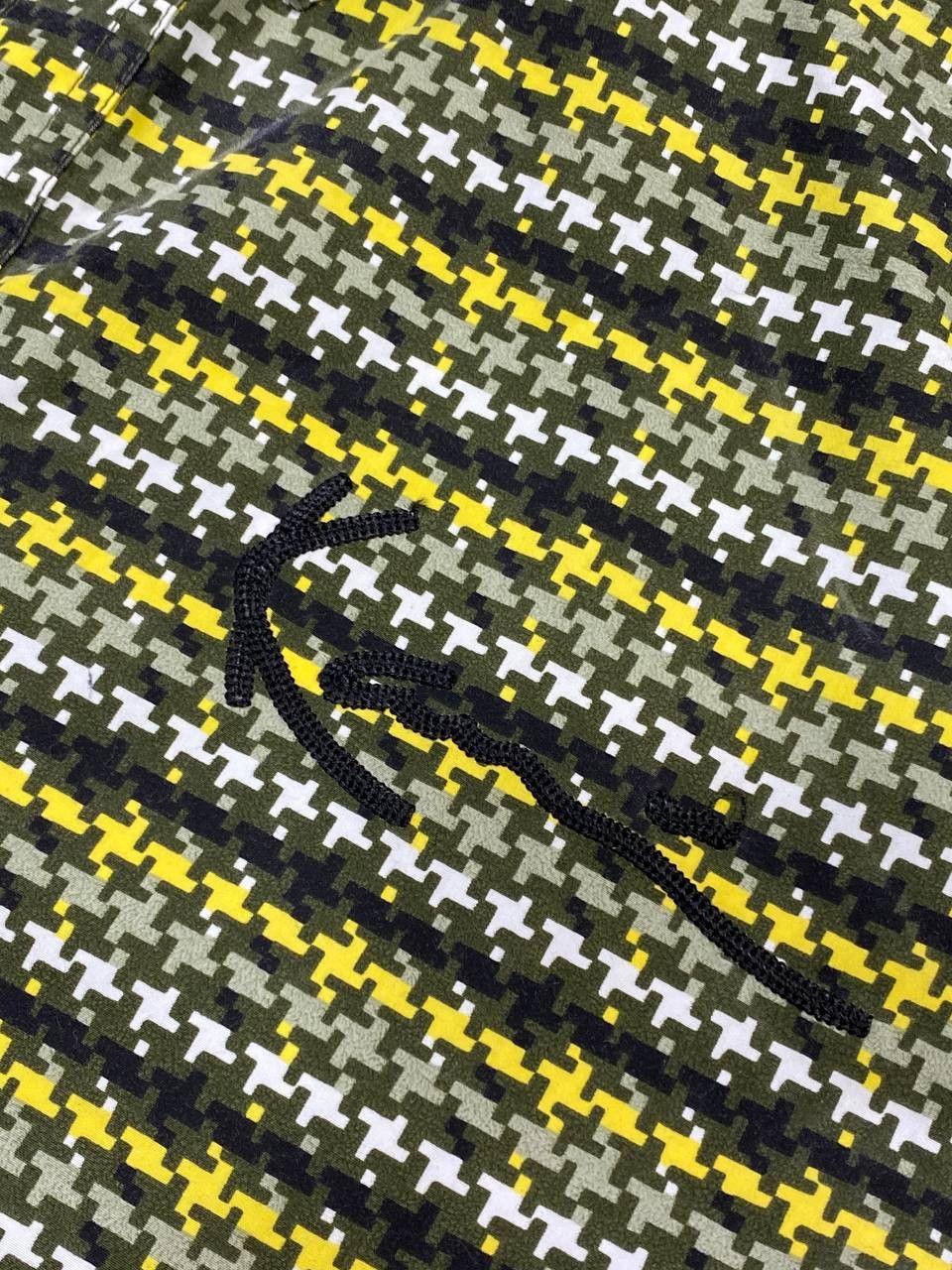 Karl Kani Vintage Karl Kani Y2K Checkered Short Sleeve Buttons Shirt Size US M / EU 48-50 / 2 - 9 Thumbnail