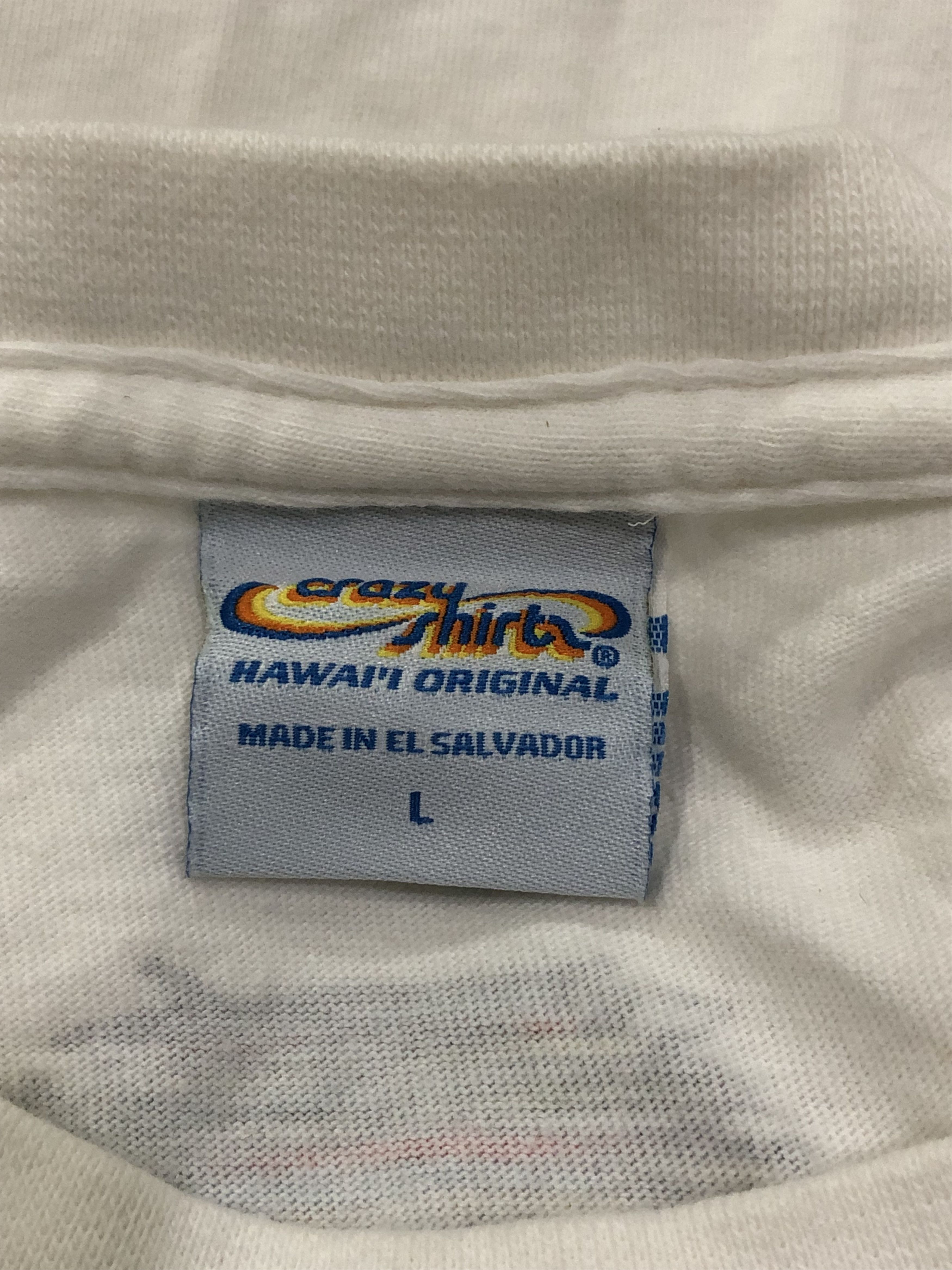 Vintage Vintage Crazy Shirts Surf California Tshirt Size US L / EU 52-54 / 3 - 6 Thumbnail