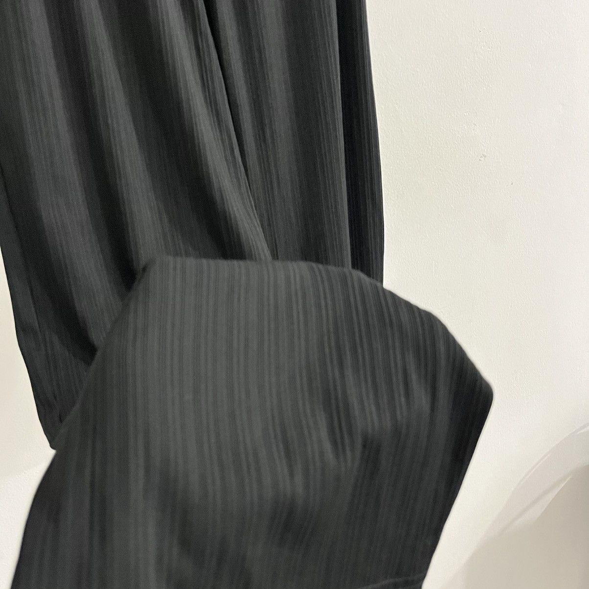 Japanese Brand Gu Pleated Black Pant Size US 30 / EU 46 - 11 Thumbnail