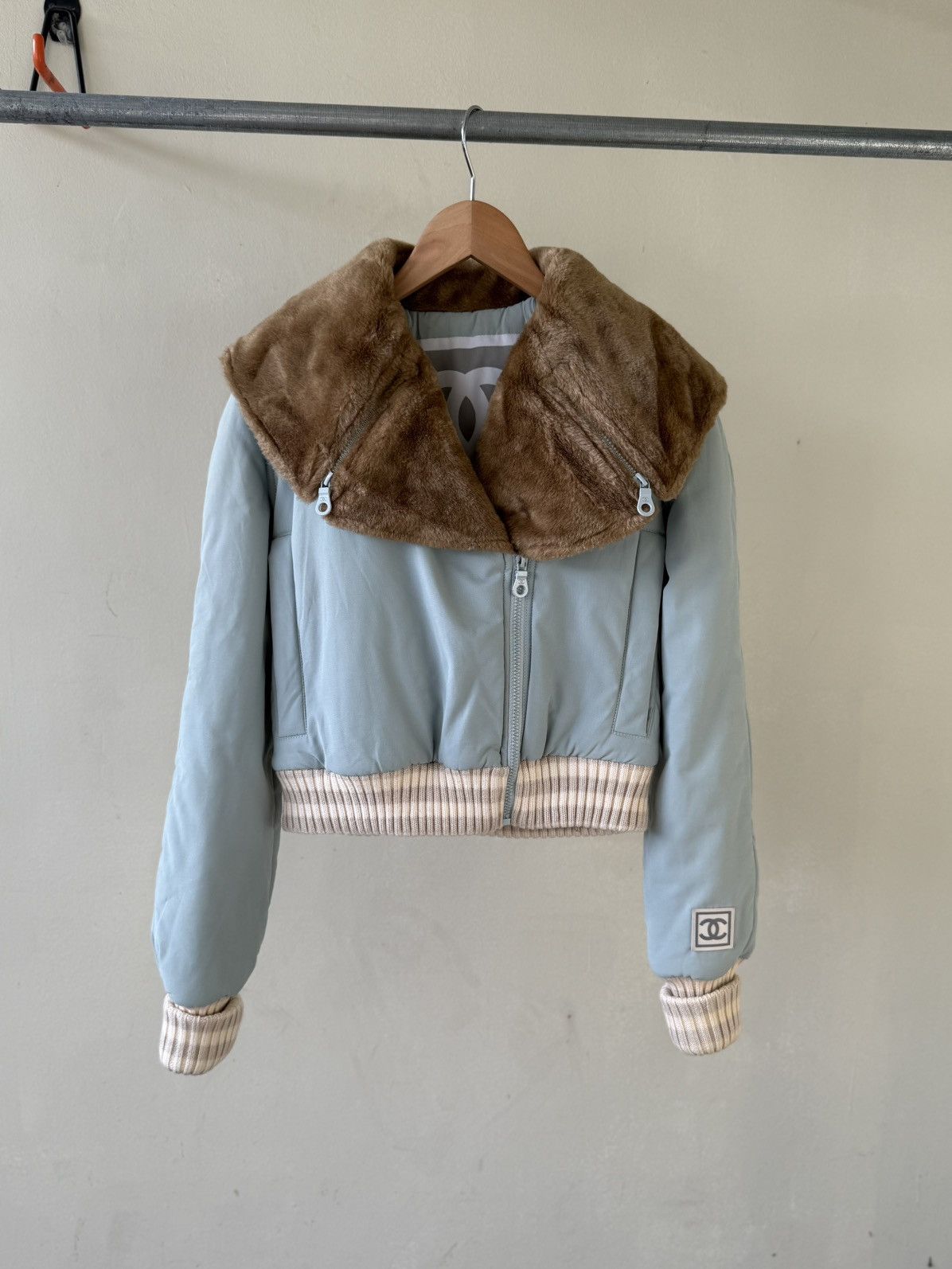 Chanel CHANEL SPORTS FALL 2001 BLUE CC LOGO FUR BOMBER JACKET Size XS / US 0-2 / IT 36-38 - 1 Thumbnail