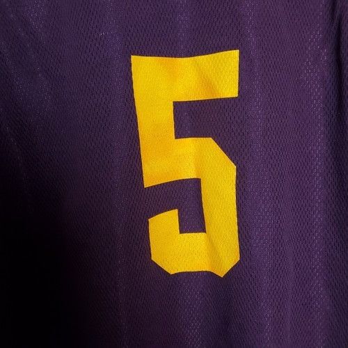 Other Vintage Holy Cross Maroon Gold Basketball Jersey Size 2XL Size US XXL / EU 58 / 5 - 5 Thumbnail