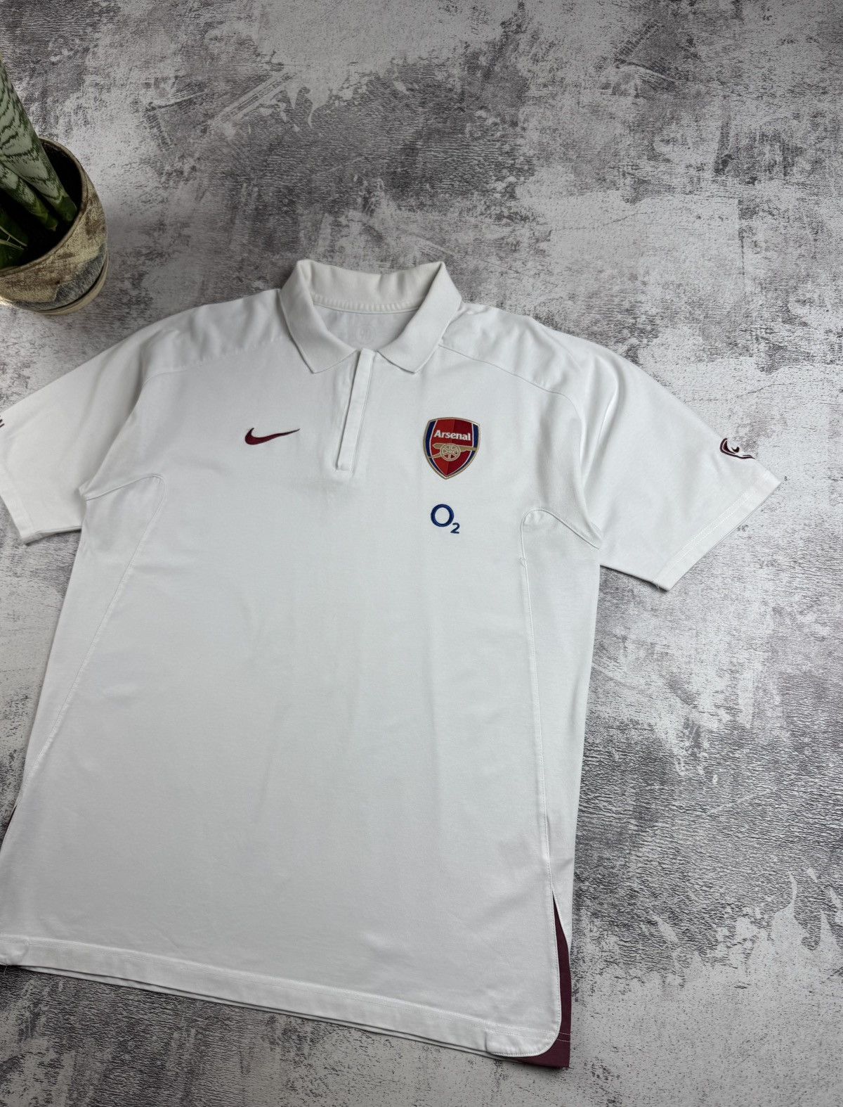 Nike Arsenal London Nike 2005 2006 White o2 Men’s Soccer Football T Shirt Jersey Kit Size US XL / EU 56 / 4 - 3 Thumbnail