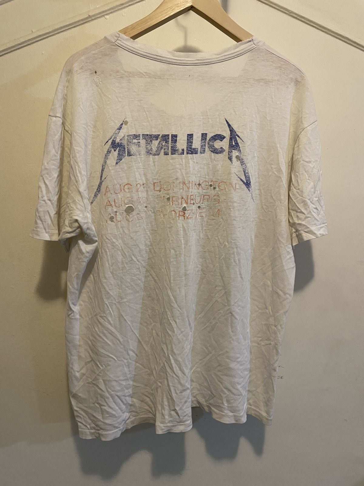 Band Tees Metallica Crash Course in Brain Surgery Chopped Tee Sz L Size US L / EU 52-54 / 3 - 3 Thumbnail