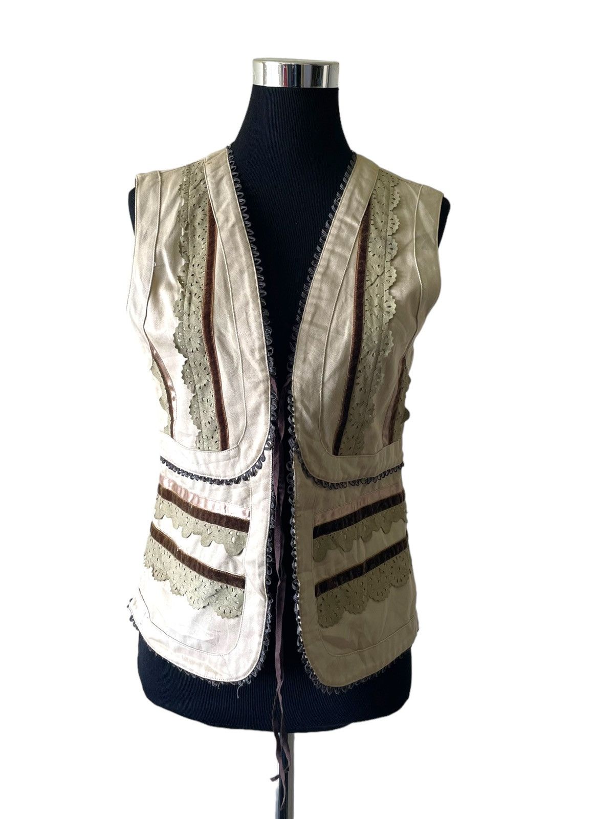 Vintage Japanese Brand Mi-Tu Vest nice design Size S / US 4 / IT 40 - 1 Thumbnail