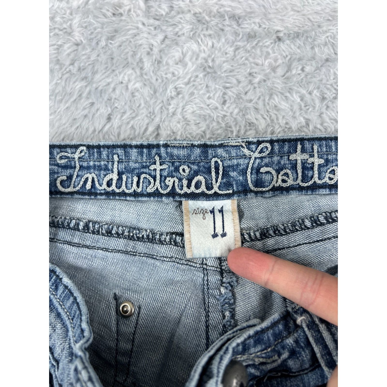 Vintage Industrial Cotton Womens Jeans Flared 28x29 Blue Cotton Blend Distressed Slimming 11 Den Inseam 29 5-Pocket Design Low Rise Vintage No Size 32" / US 10 / IT 46 - 6 Thumbnail