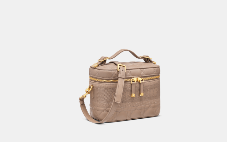 image of O1W1Db10124 Size: Os Small Diortravel Vanity Case In Taupe, Women's