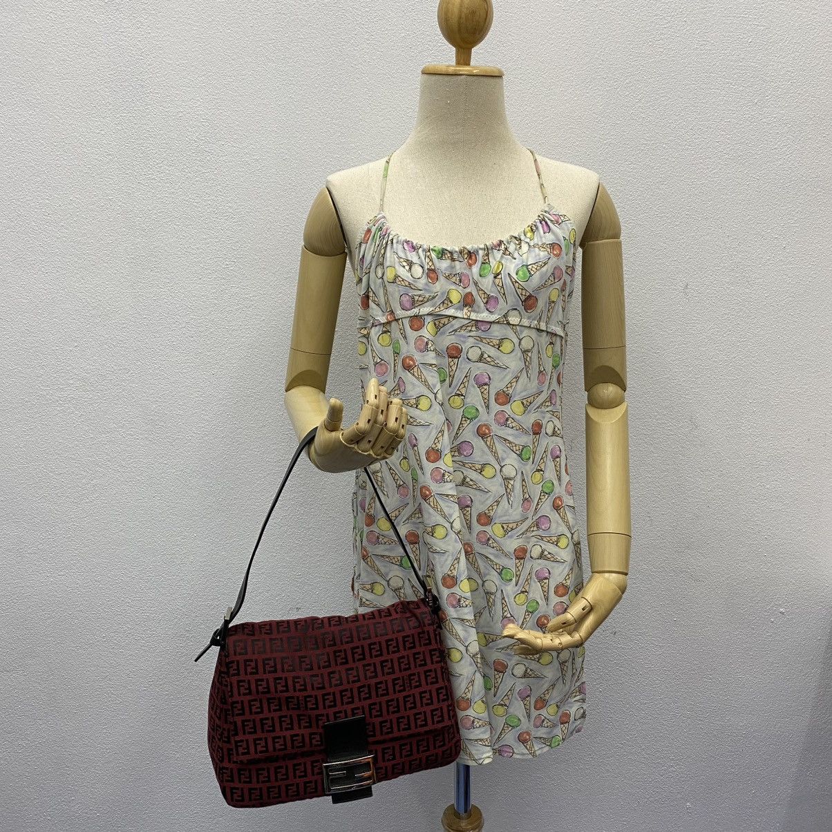 Fendi ‼️LASTDROP‼️ AUTHENTIC FENDI MAMMA ZUCCHINO SHOULDER BAG Size ONE SIZE - 23 Thumbnail