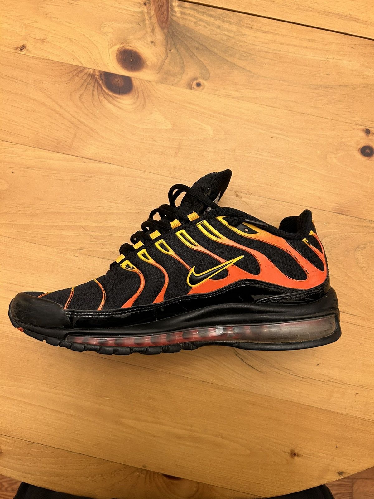 Nike ☀️NIKE AIR MAX 97 SHOCK ORANGE☀️ Size US 9.5 / EU 42-43 - 5 Thumbnail