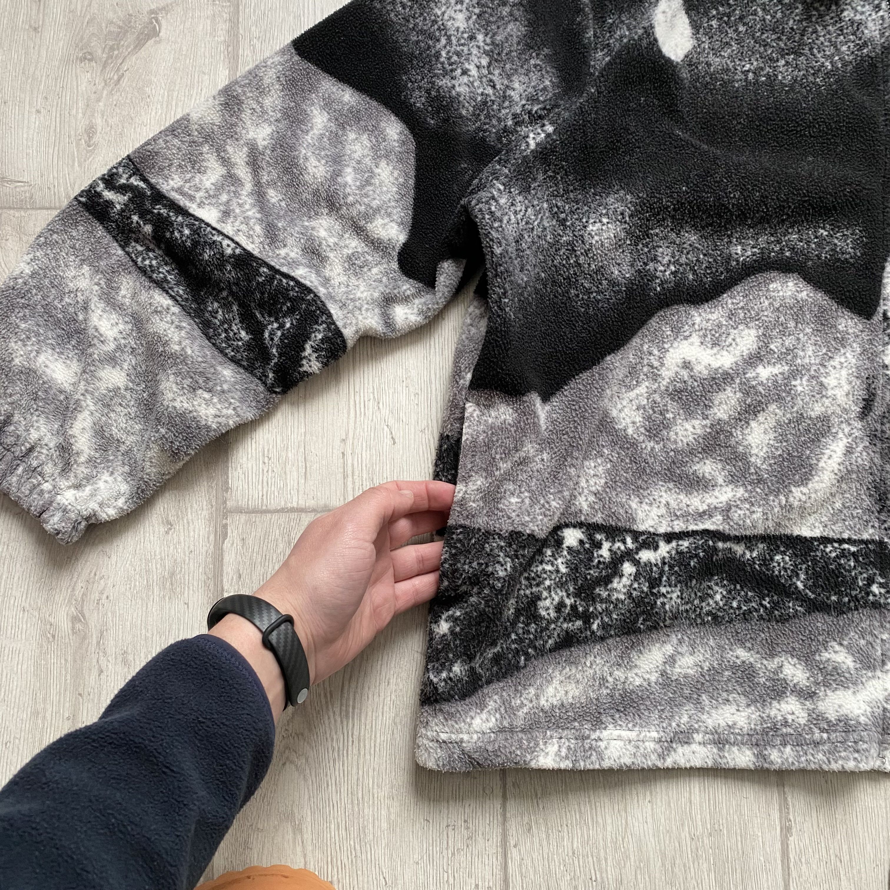 The North Face 🔥90s Vintage Wolf Animal Nature Fleece Light Jacket Zip Size US XL / EU 56 / 4 - 6 Thumbnail