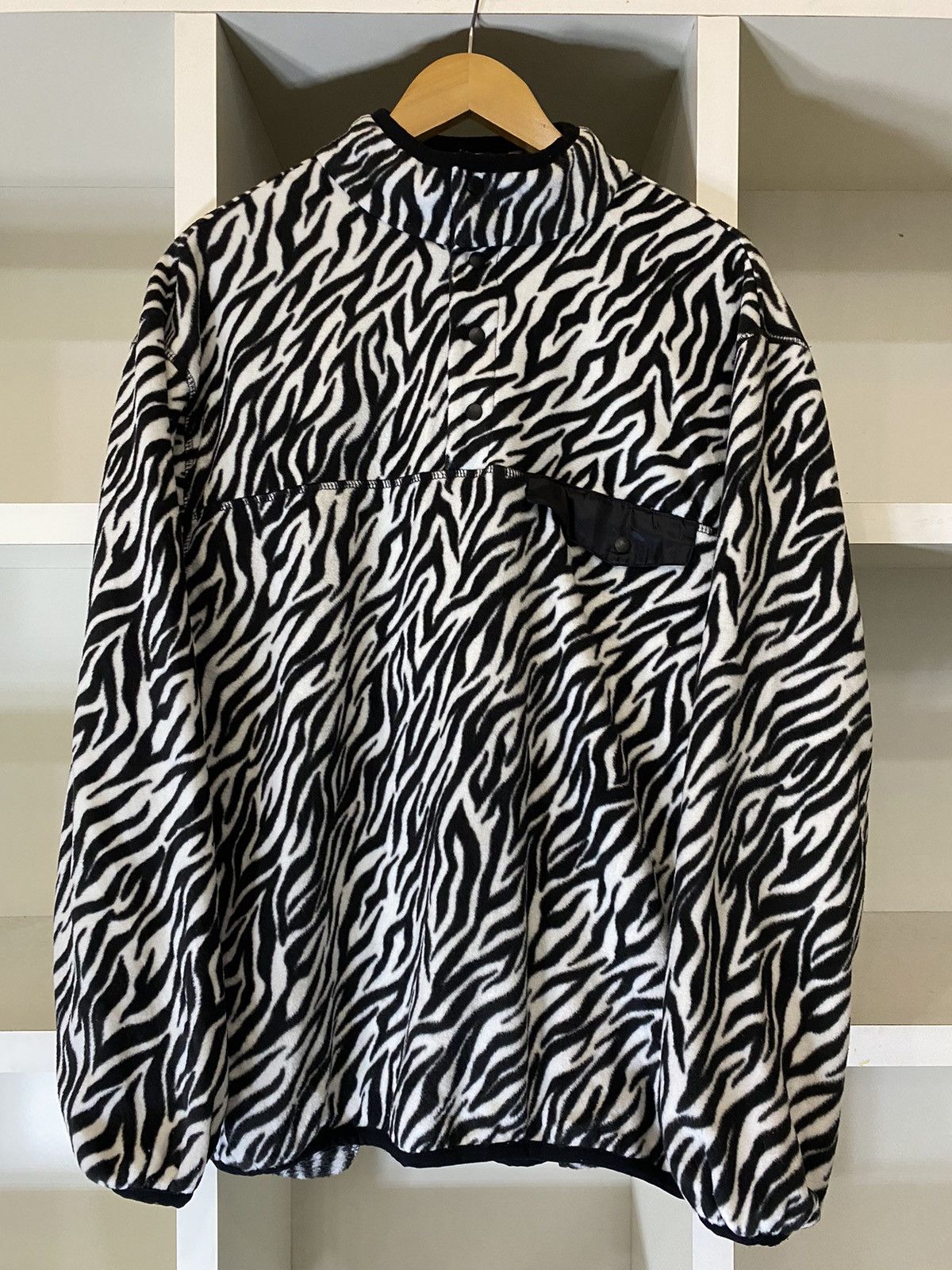 Japanese Brand Wego printed Fleece Wear Size US M / EU 48-50 / 2 - 1 Thumbnail