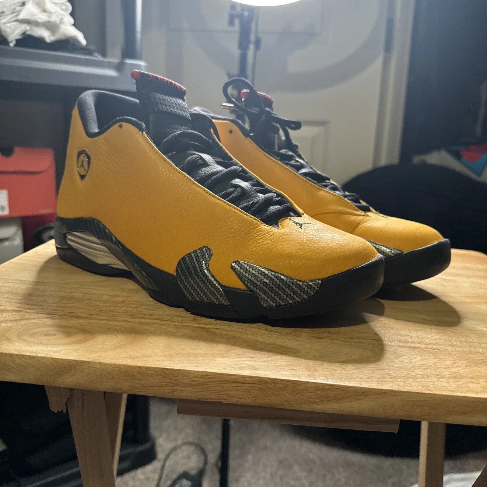 Jordan Brand Jordan 14 Yellow Ferrari Size 9.5 Size US 9.5 / EU 42-43 - 7 Thumbnail