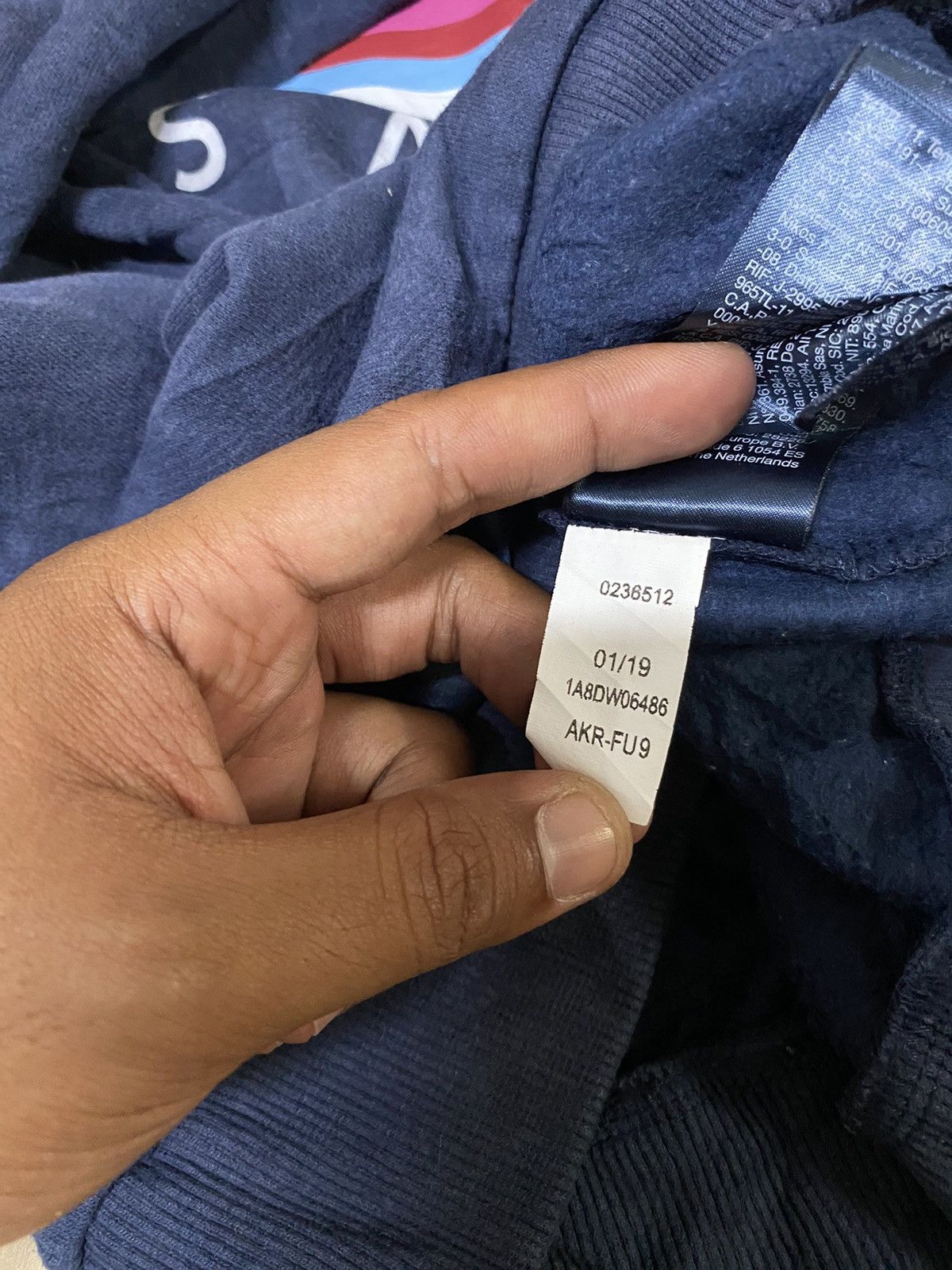 Hypebeast × Tommy Hilfiger × Vintage Tommy Hilfiger Sweatshirt Size US S / EU 44-46 / 1 - 6 Thumbnail