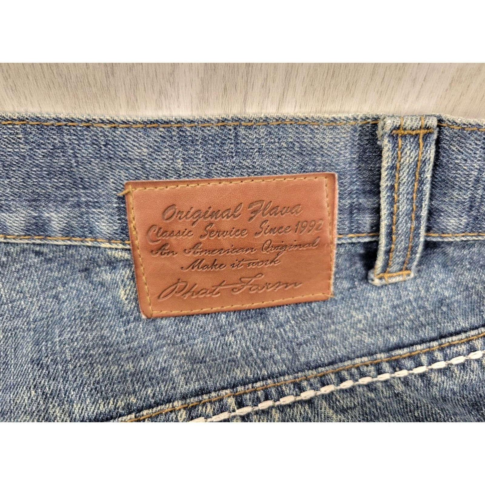 Phat Farm Phat Farm Jeans Shorts Men 40 Blue 5-Pocket Bermuda Denim Cotton Blend Zip Regular 12in Inseam Men Size US 40 / EU 56 - 5 Thumbnail
