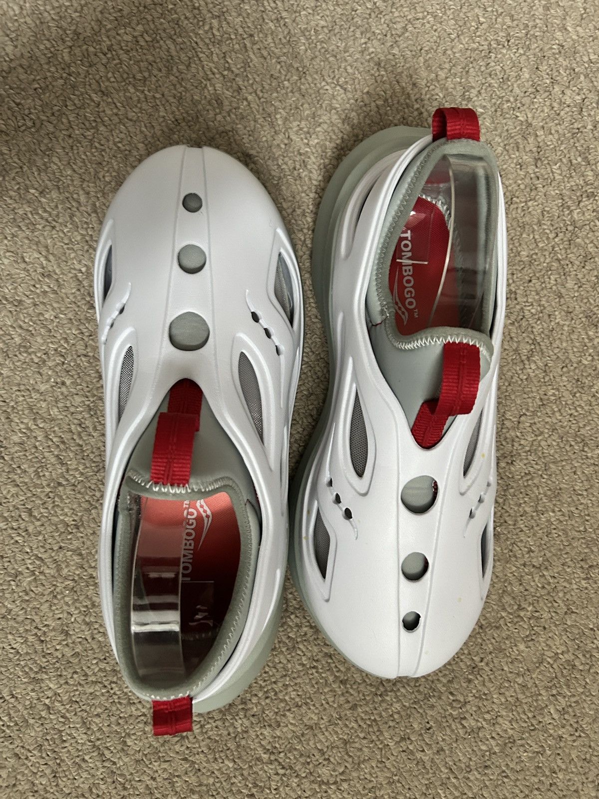 Saucony × TOMBOGO Tombogo x Saucony Butterfly Size US 11 / EU 44 - 2 Thumbnail