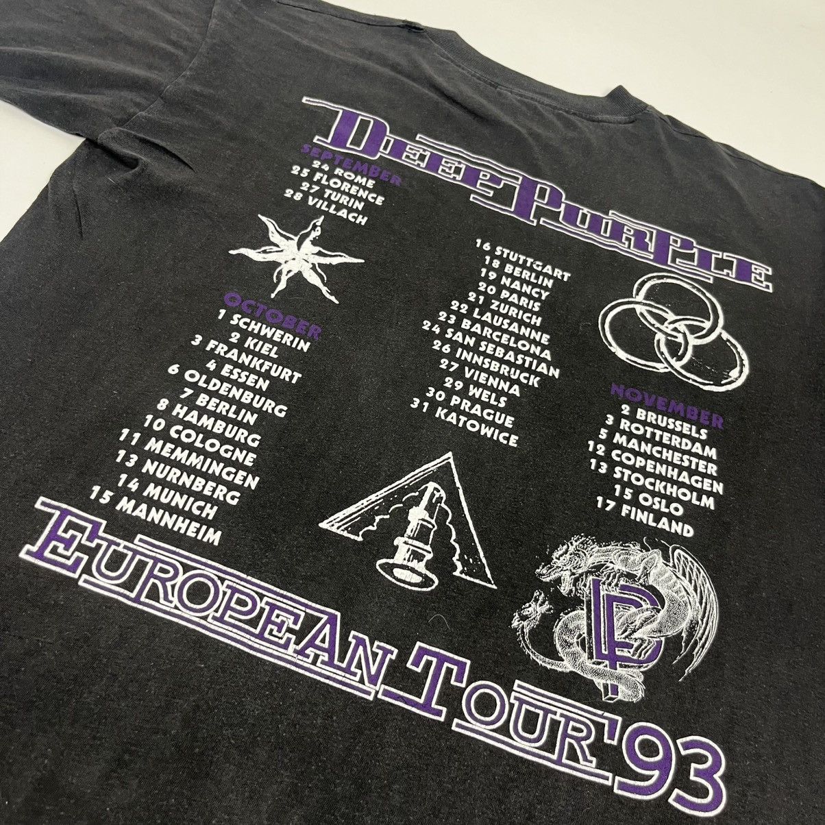Vintage Vintage Band Tee 90’s DeepPurple European Tour1993/94 Dragon Size US L / EU 52-54 / 3 - 10 Thumbnail