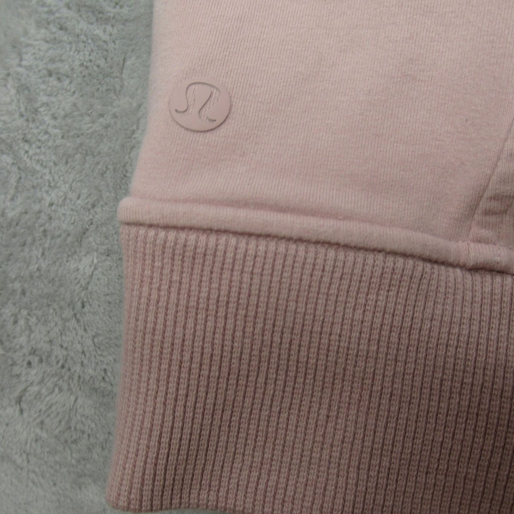 Lululemon Lululemon Hoodie Women 12 Pink Pullover Fleece Heavyweight Athleisure Logo Hooded Long Sleeve Size XL / US 12-14 / IT 48-50 - 4 Thumbnail