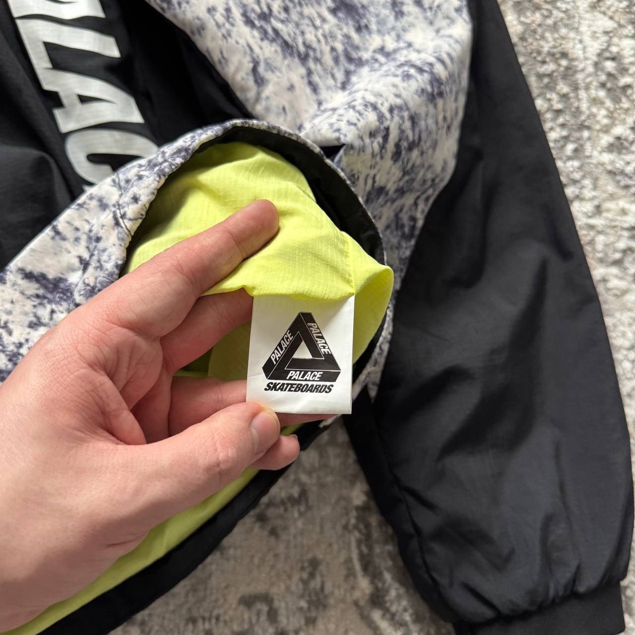 Palace Palace P Line Run It Marble Nylon Shell Hooded Jacket Size US L / EU 52-54 / 3 - 9 Thumbnail