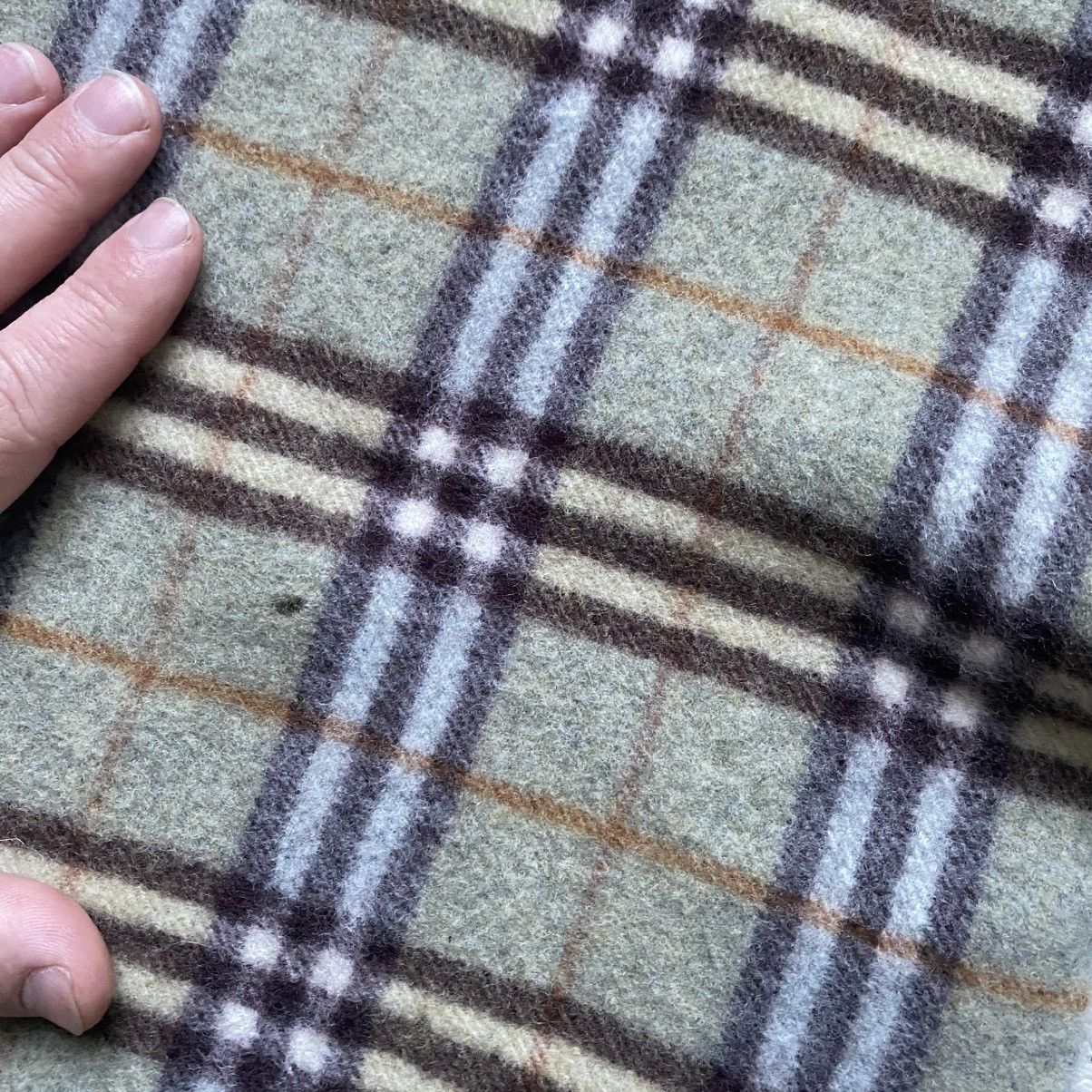 Burberry Oldmoney Vintage Burberry scarf Nova Check Luxury Size ONE SIZE - 7 Thumbnail