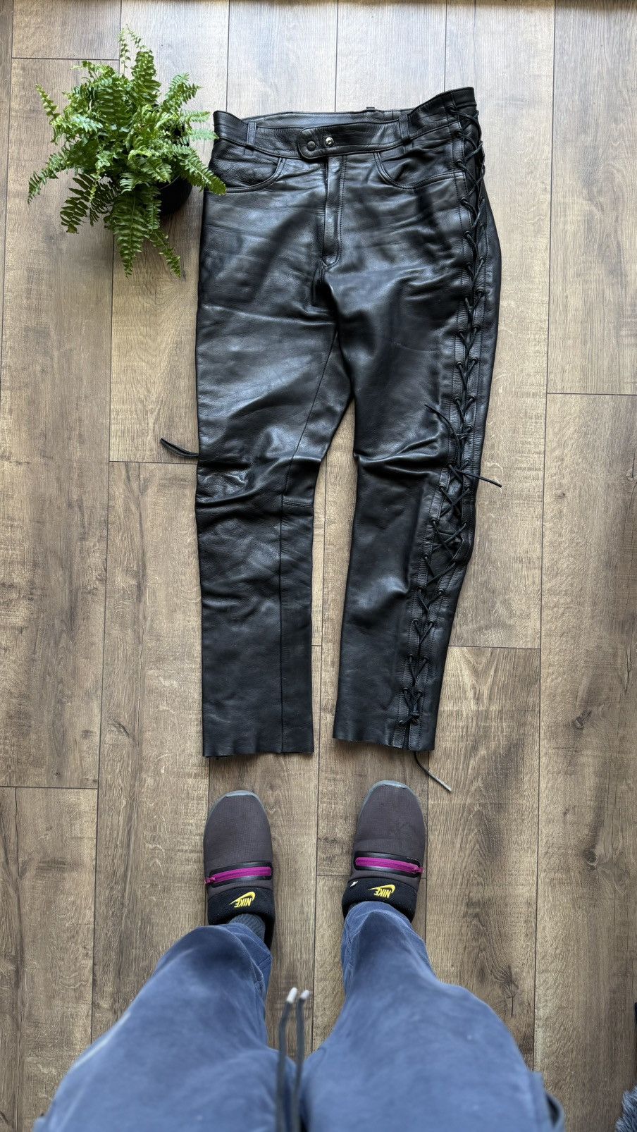 Genuine Leather × Harley Davidson × Vintage Crazy Heavyweight Leather Lace Up Motorcycle Pants Vintage Size US 37 - 1 Thumbnail