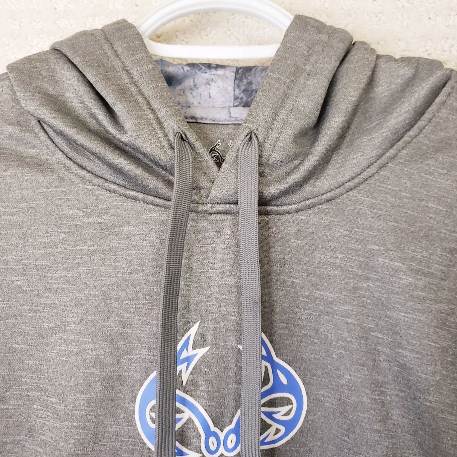 Realtree Realtree Hoodie Pullover M 38/40 Mens Medium Gray Knit Polyester Kangaroo Pockets Front Graphic Fishing Outdoor 90s Decade Style? Size US M / EU 48-50 / 2 - 5 Thumbnail