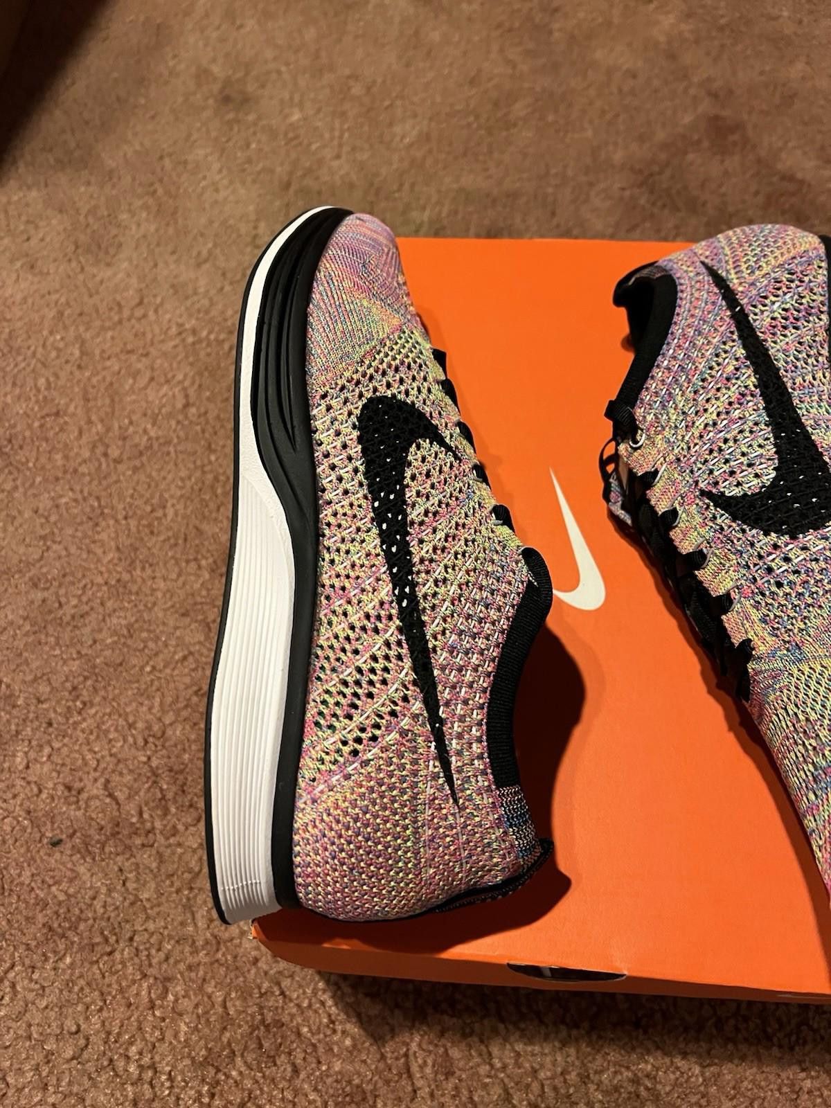 Nike 2013 Nike Flyknit Racer 526628 004 US11 Size US 11 / EU 44 - 5 Thumbnail