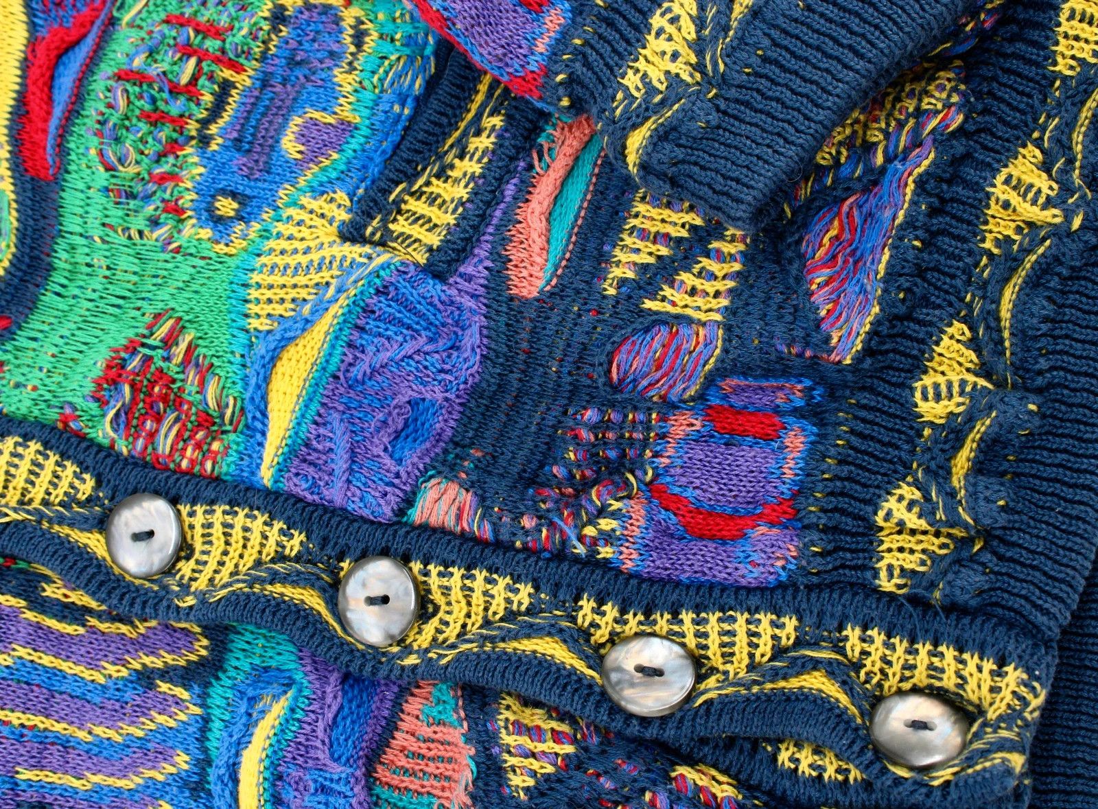 Coogi Coogi Vintage Fish 3D Knit Cardigan Size US M / EU 48-50 / 2 - 5 Thumbnail