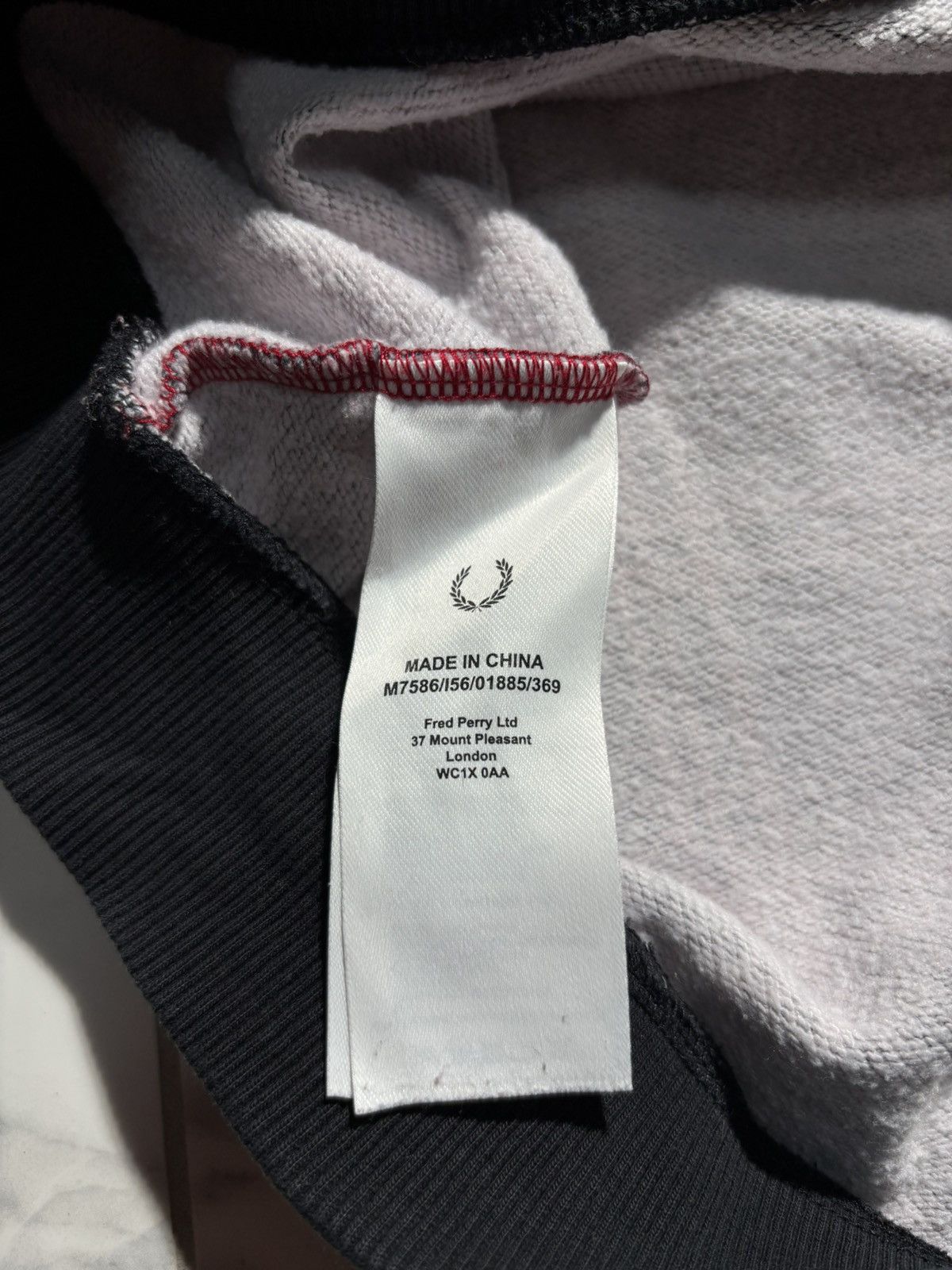 Fred Perry Vintage Fred Perry Sweatshirt Embroidered Logo Crewneck / M Size US M / EU 48-50 / 2 - 5 Thumbnail