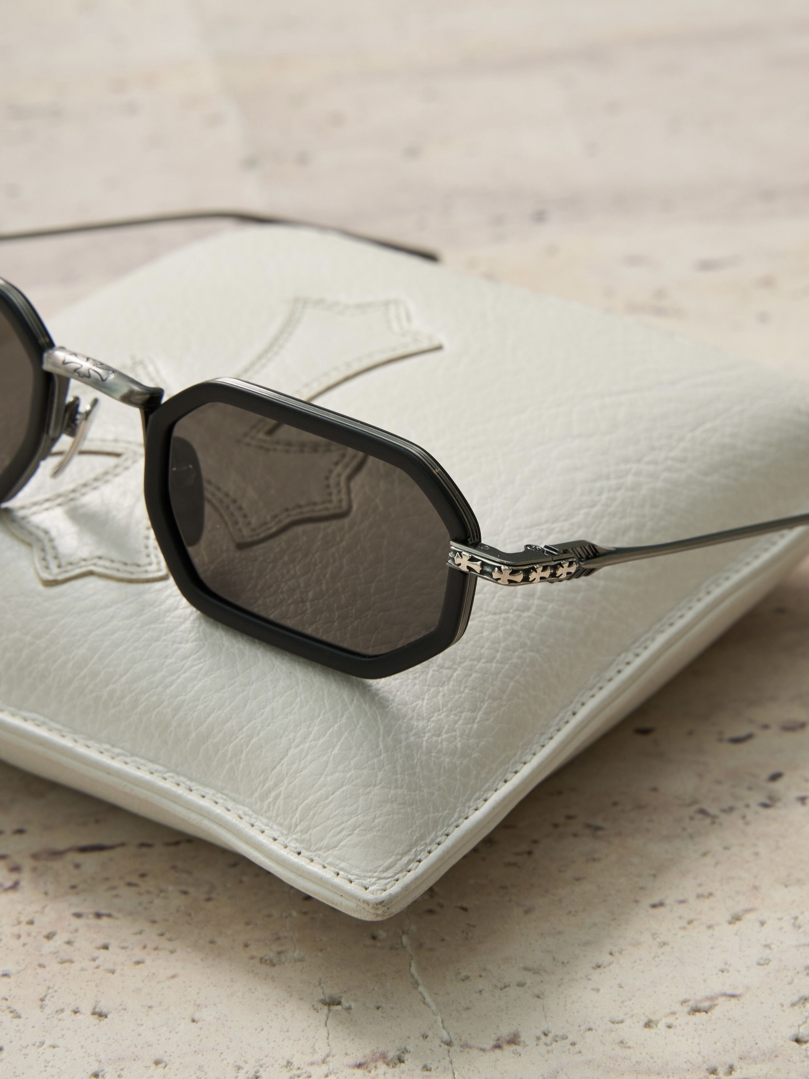Chrome Hearts CHROME HEARTS STYLIDA MATTE BLACK/PEWTER - SUN Size ONE SIZE - 11 Thumbnail