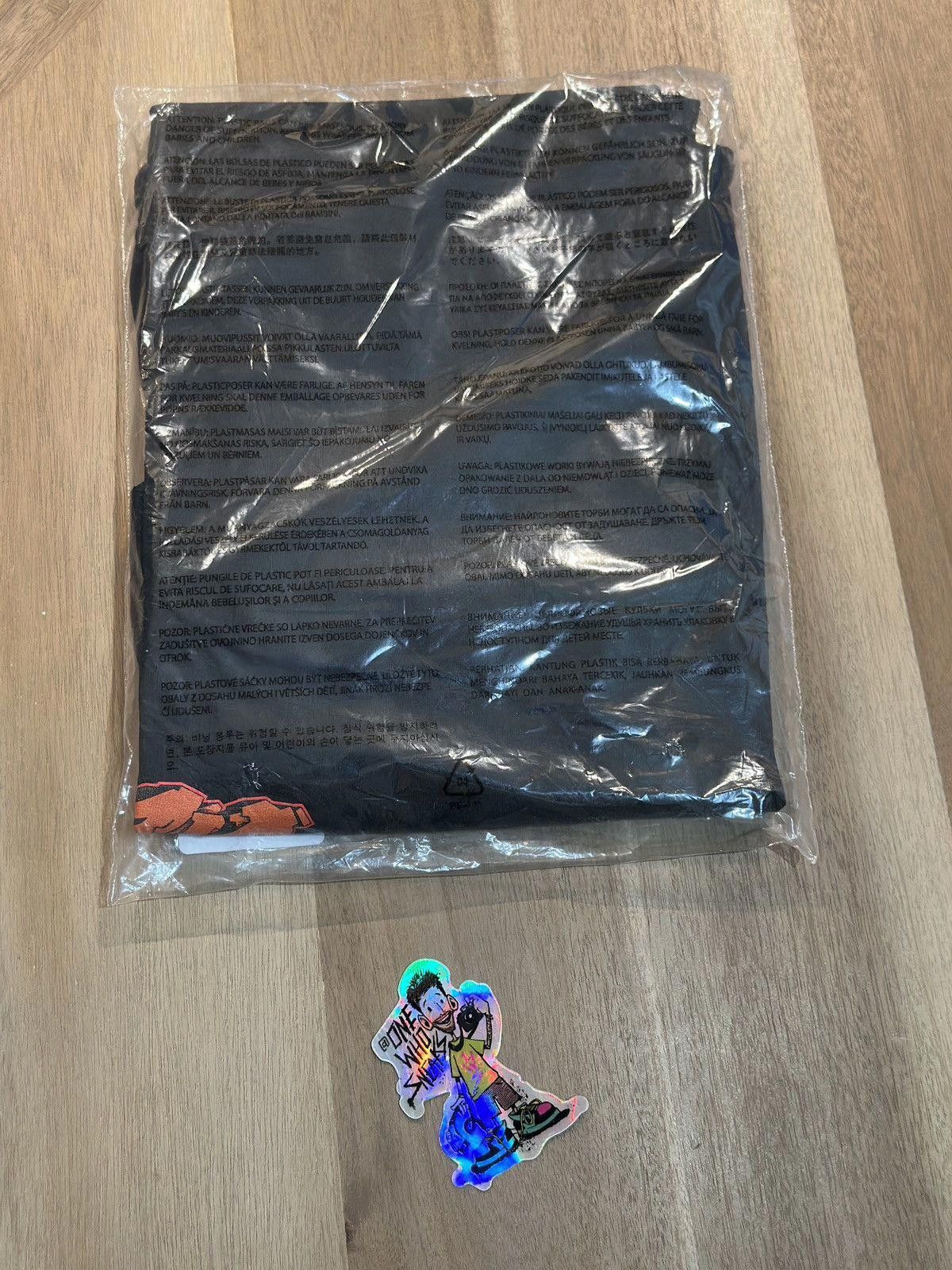 Kaws × Travis Scott Travis Scott x Kaws Utopia Tee Bundle Size US XXL / EU 58 / 5 - 5 Thumbnail