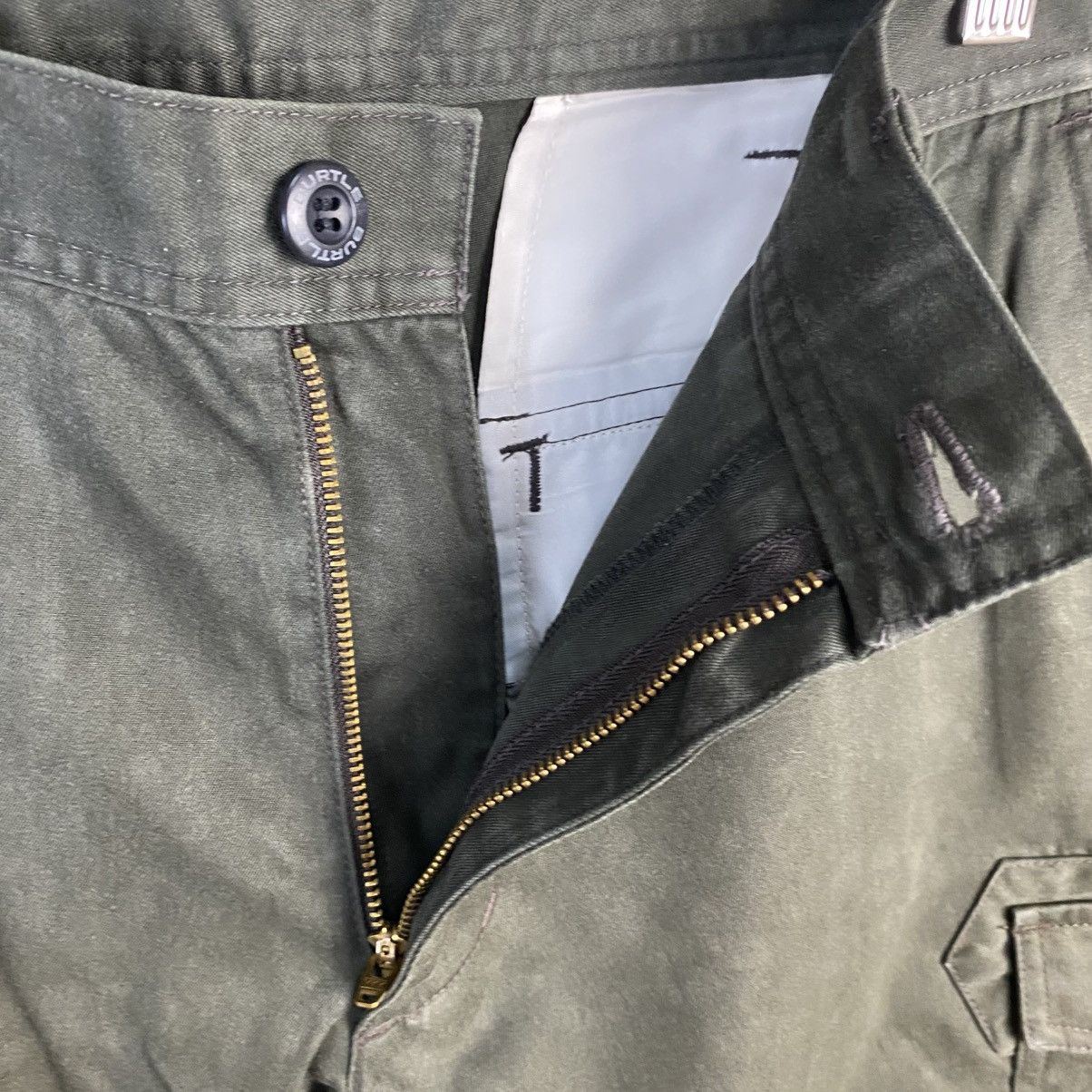 Japanese Brand DL Burtle Green Cargo Multipocket Pants #C989 Size US 33 - 14 Thumbnail