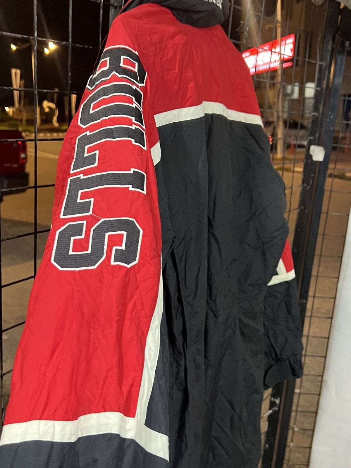 Starter × Vintage Vintage NBA STARTER ZIPPER JACKET CHICAGO BULLS Size US M / EU 48-50 / 2 - 5 Thumbnail
